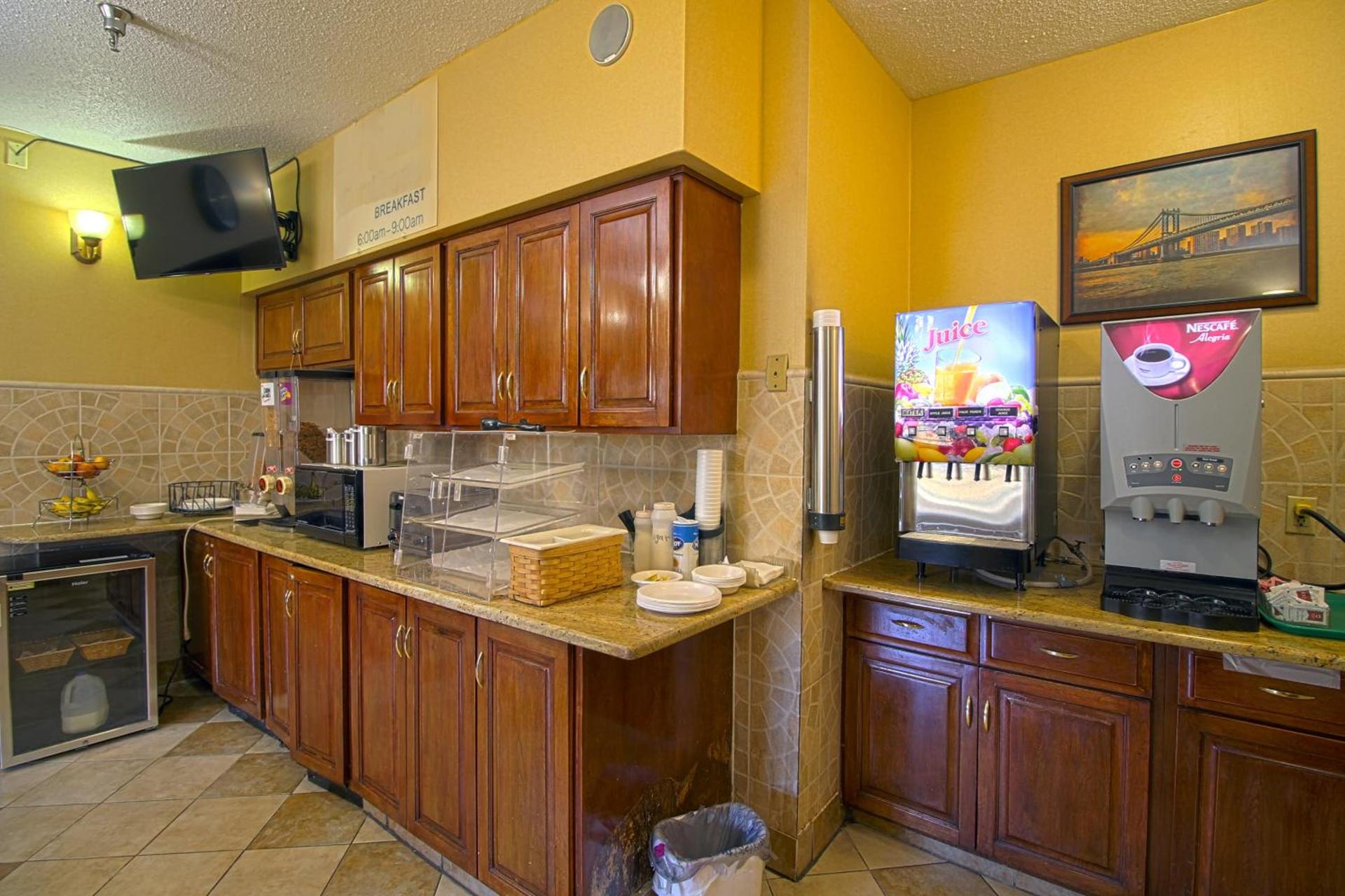 Geneva Motel photo 16