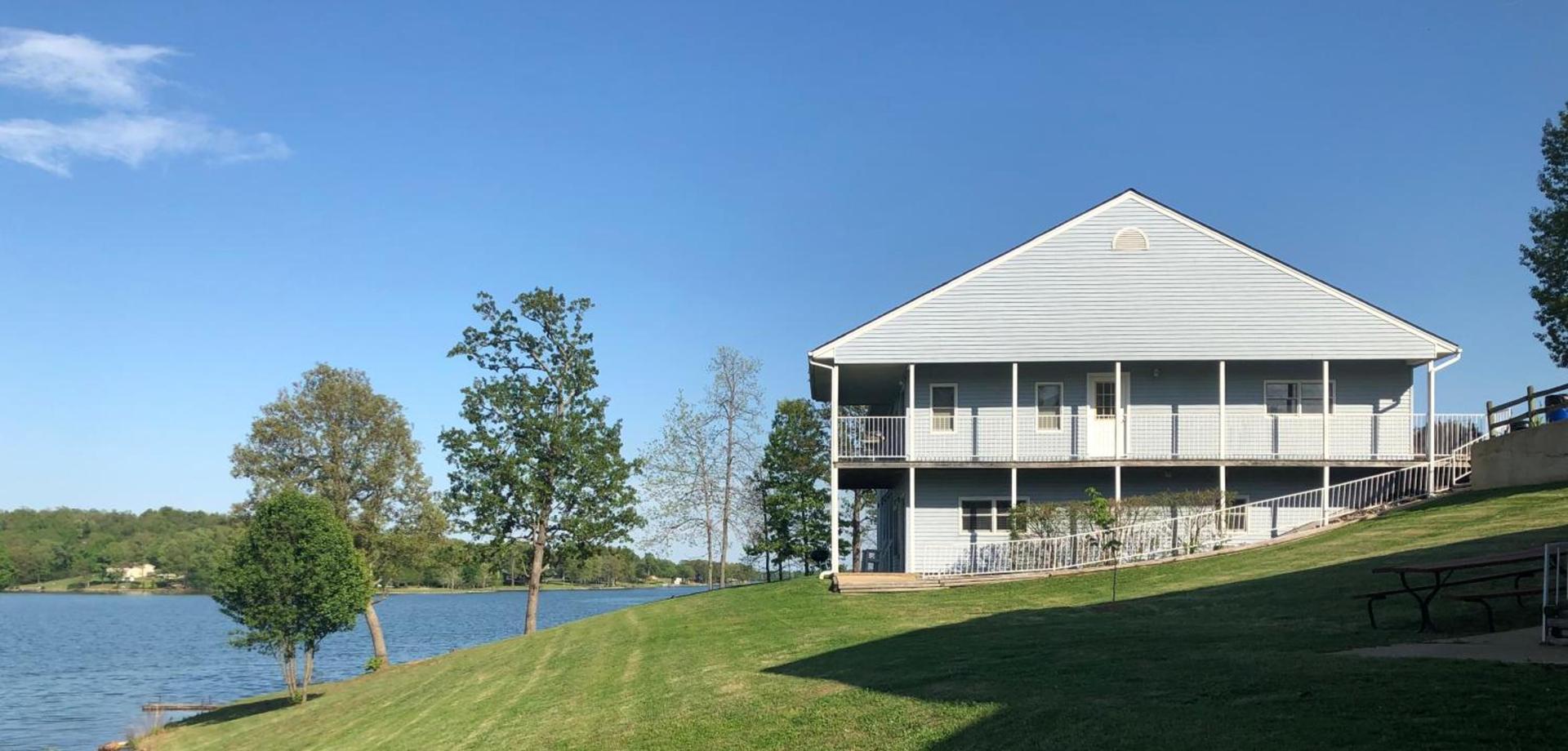 Crown Lake Resort photo 59