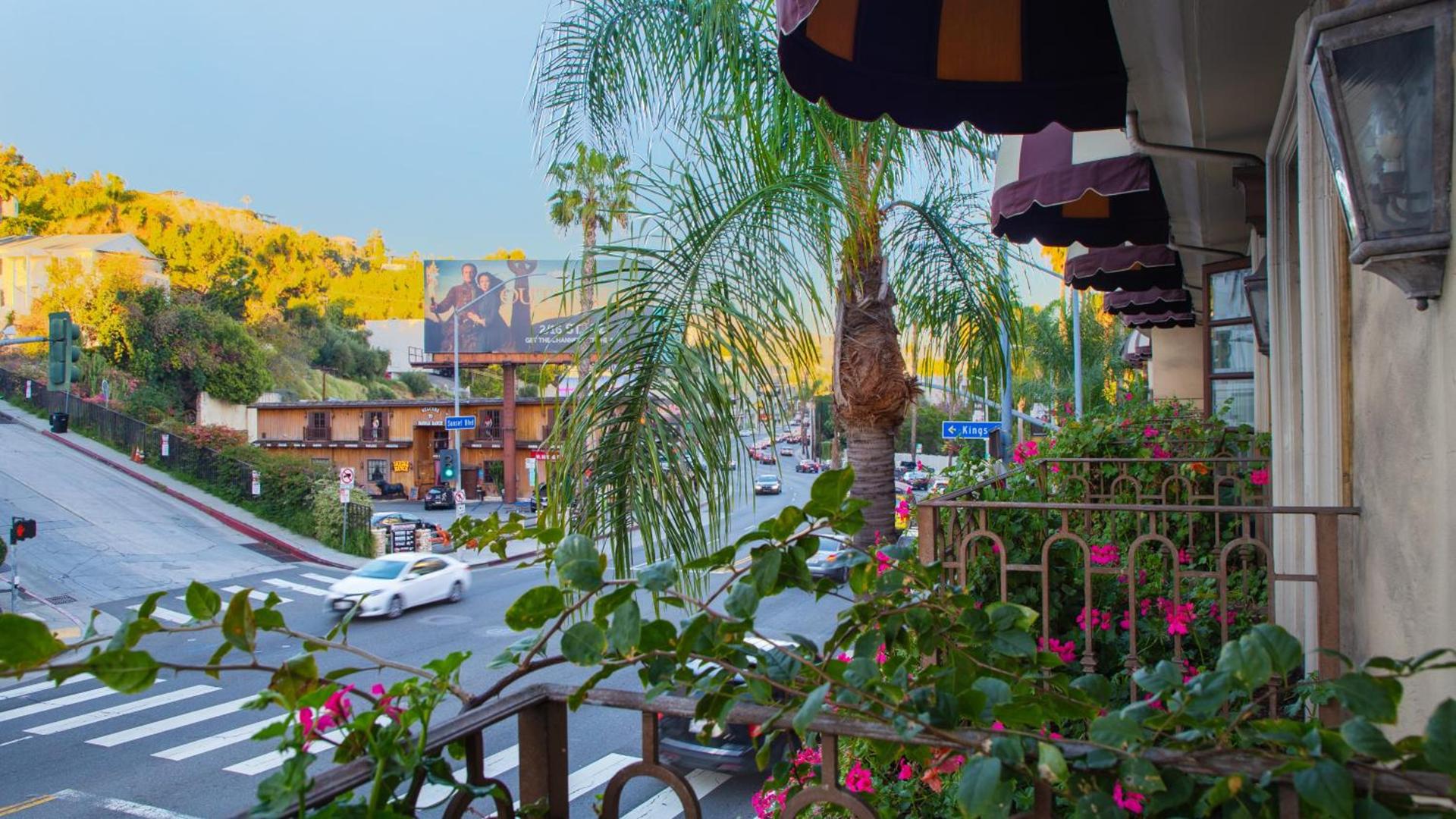 Best Western Plus Sunset Plaza Hotel photo 48