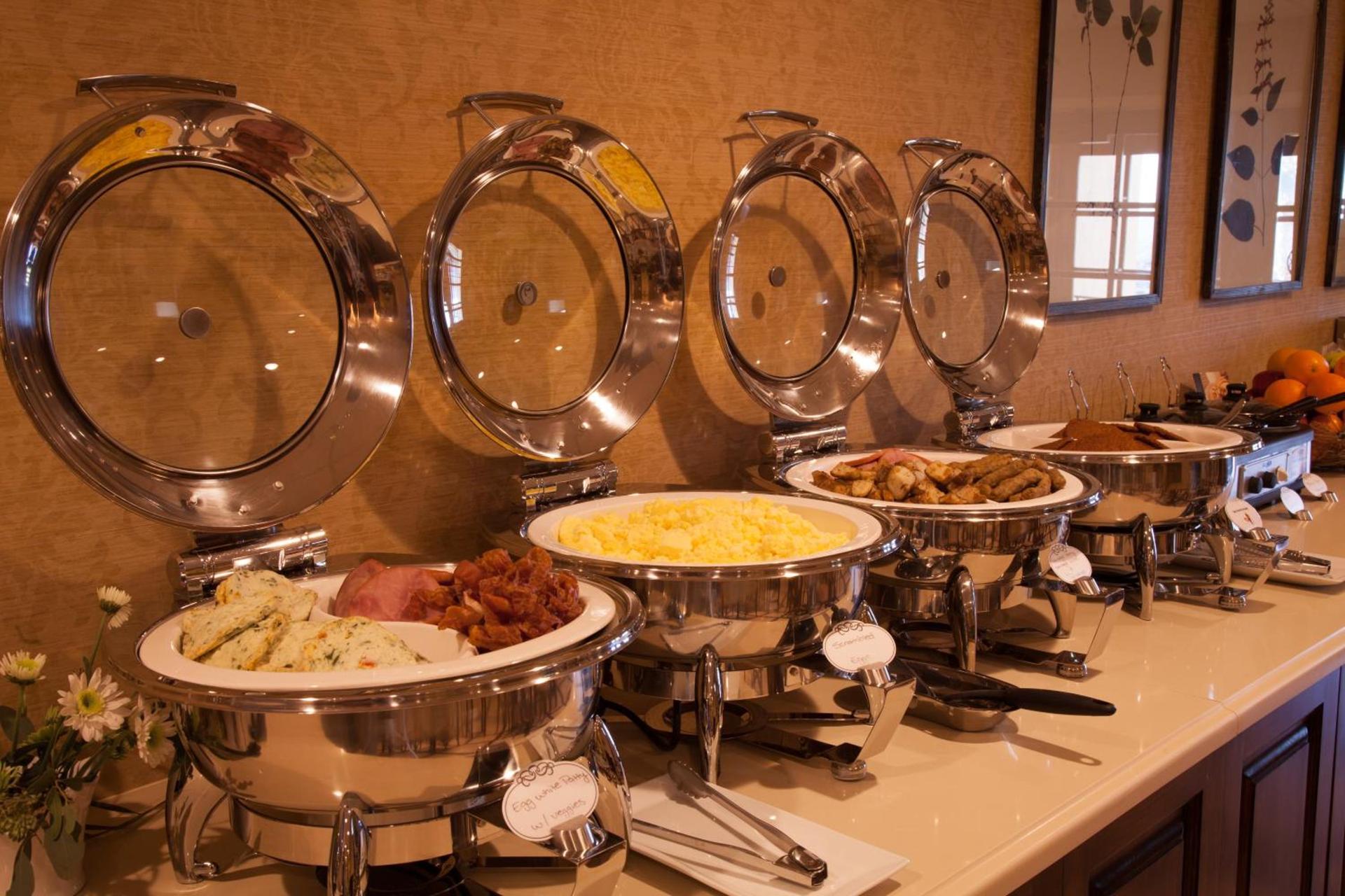 Best Western Plus Sunset Plaza Hotel photo 42