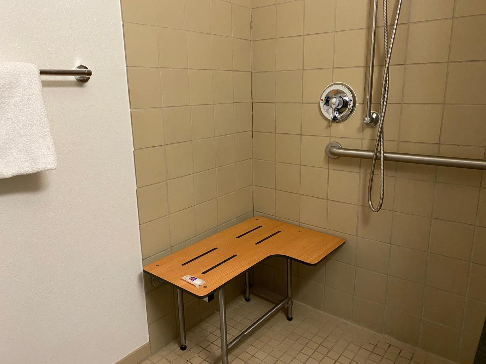Motel 6-Memphis, TN - Downtown photo 28