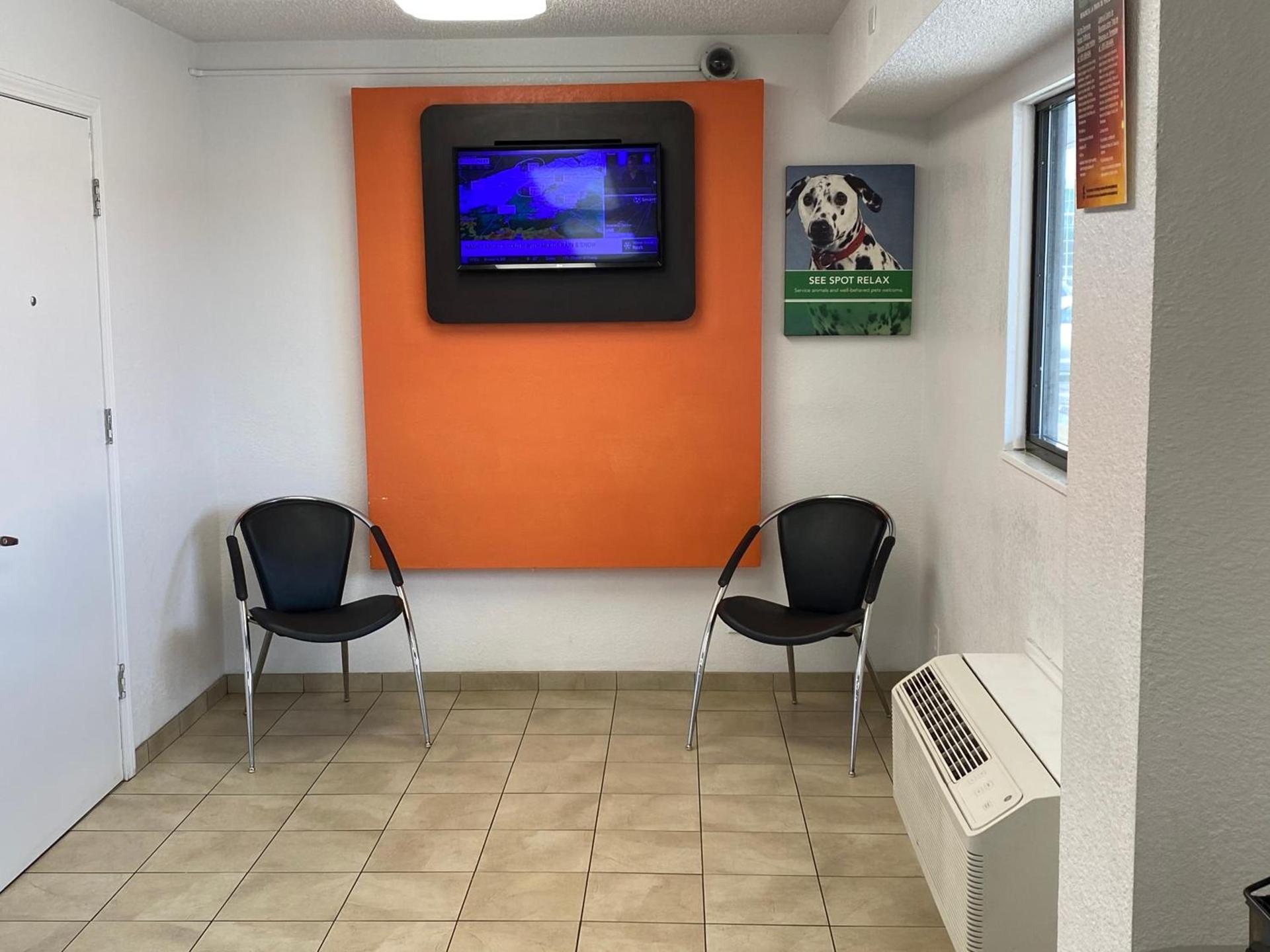 Motel 6-Memphis, TN - Downtown photo 42