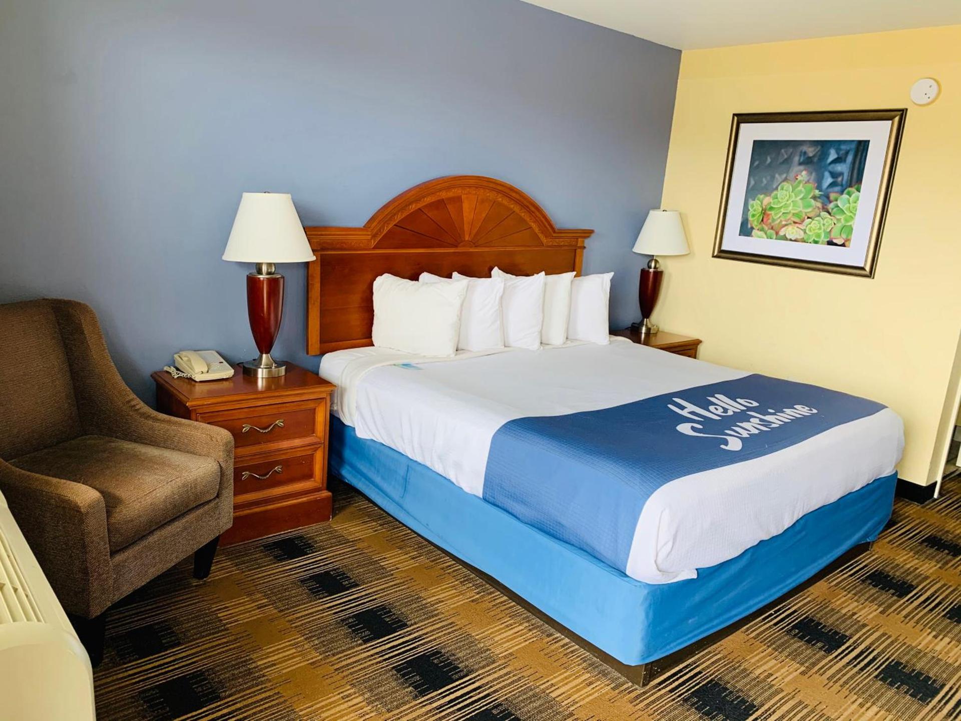 Days Inn by Wyndham Trumann AR photo 26