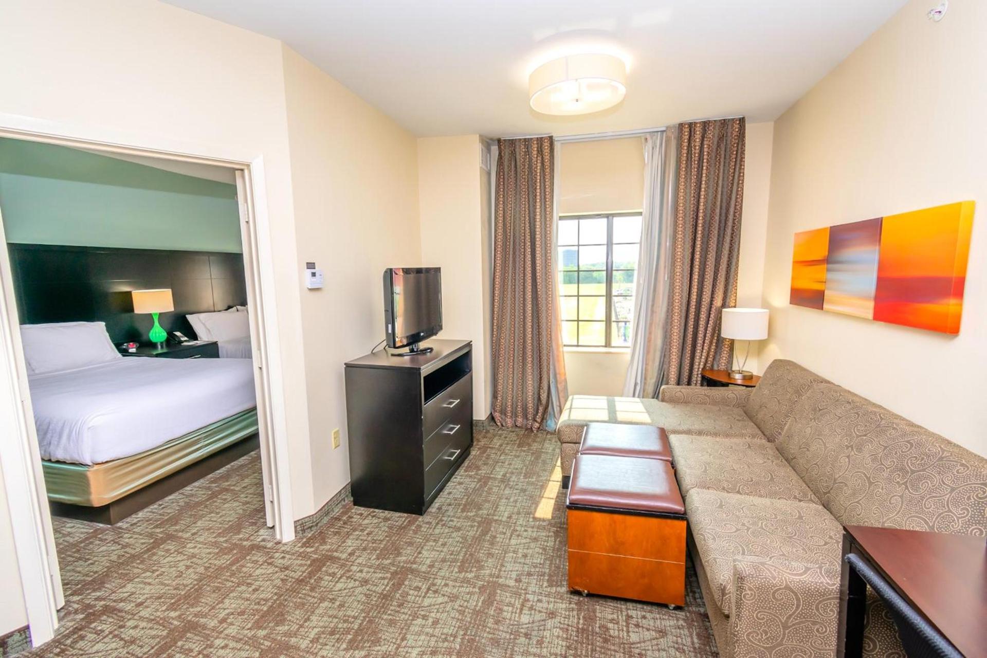 Staybridge Suites Houston - IAH Airport by IHG photo 9