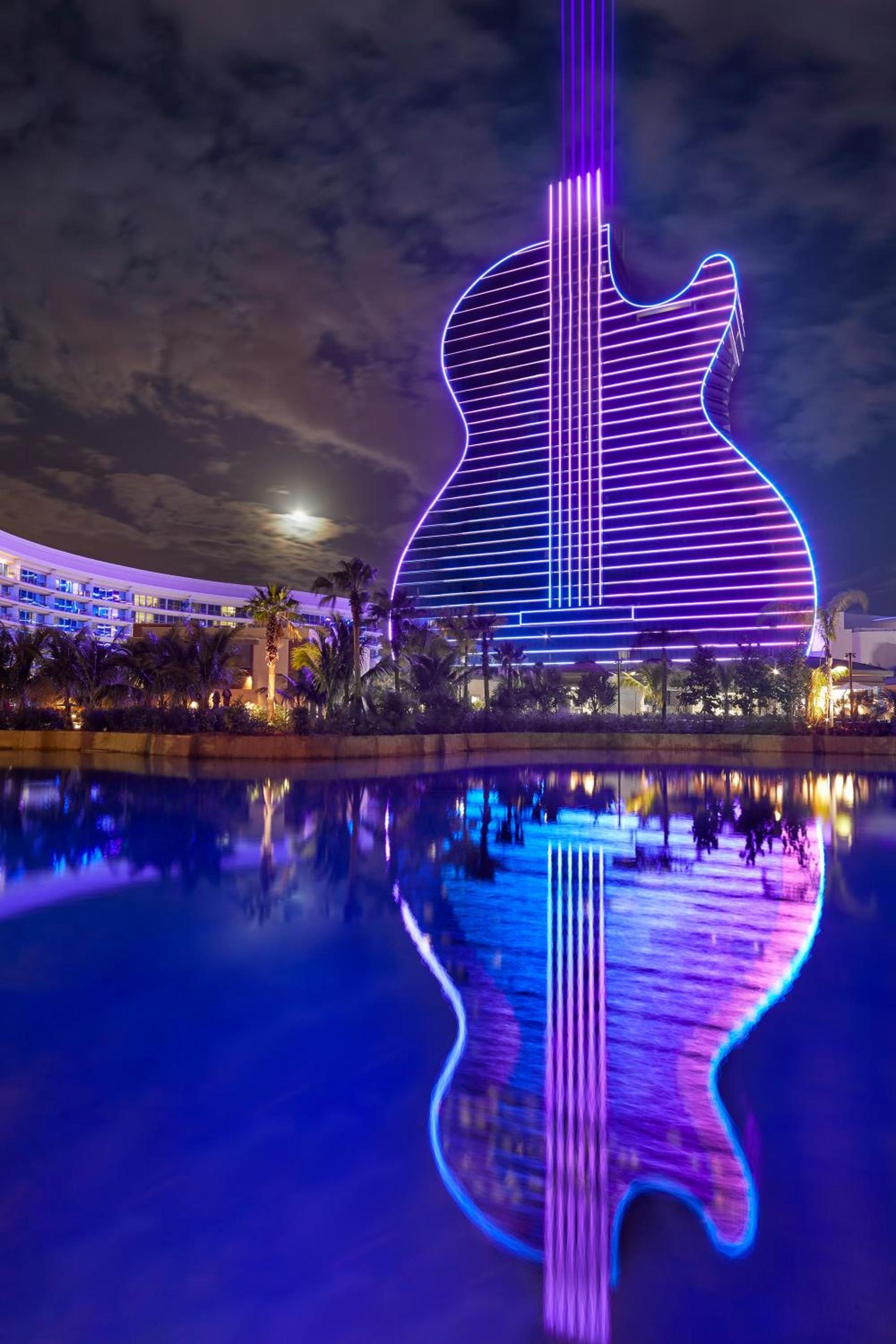 The Guitar Hotel at Seminole Hard Rock Hotel & Casino photo 10