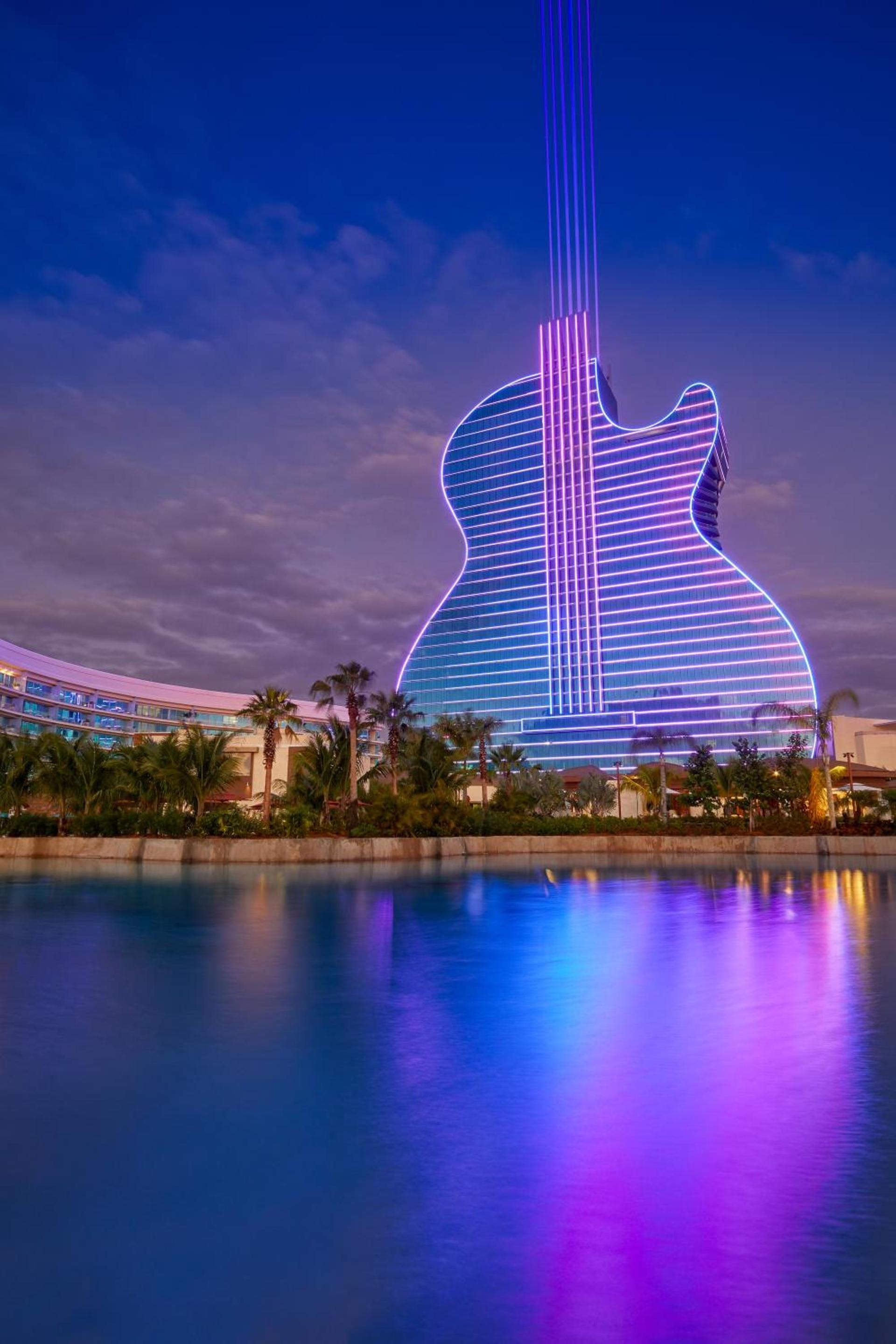 The Guitar Hotel at Seminole Hard Rock Hotel & Casino photo 5