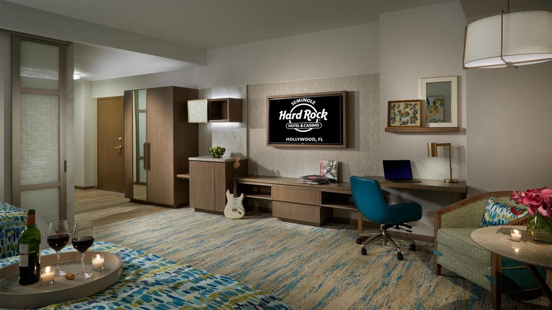The Guitar Hotel at Seminole Hard Rock Hotel & Casino photo 8