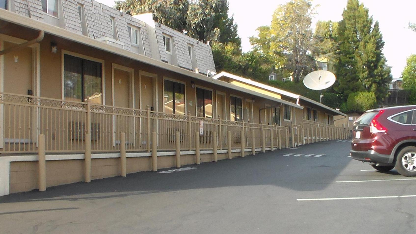Laurel Inn photo 17
