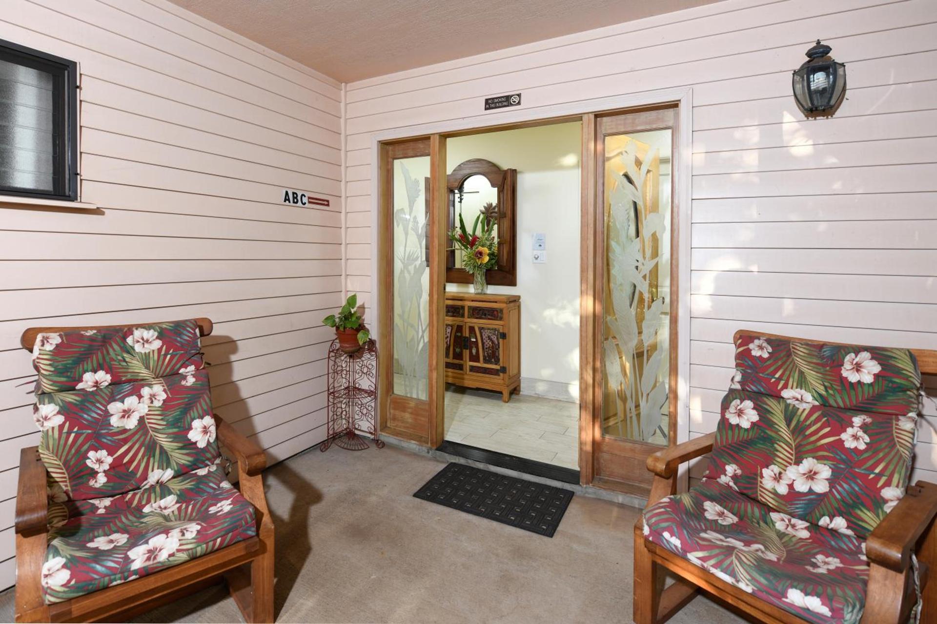Nona Lani Cottages photo 13