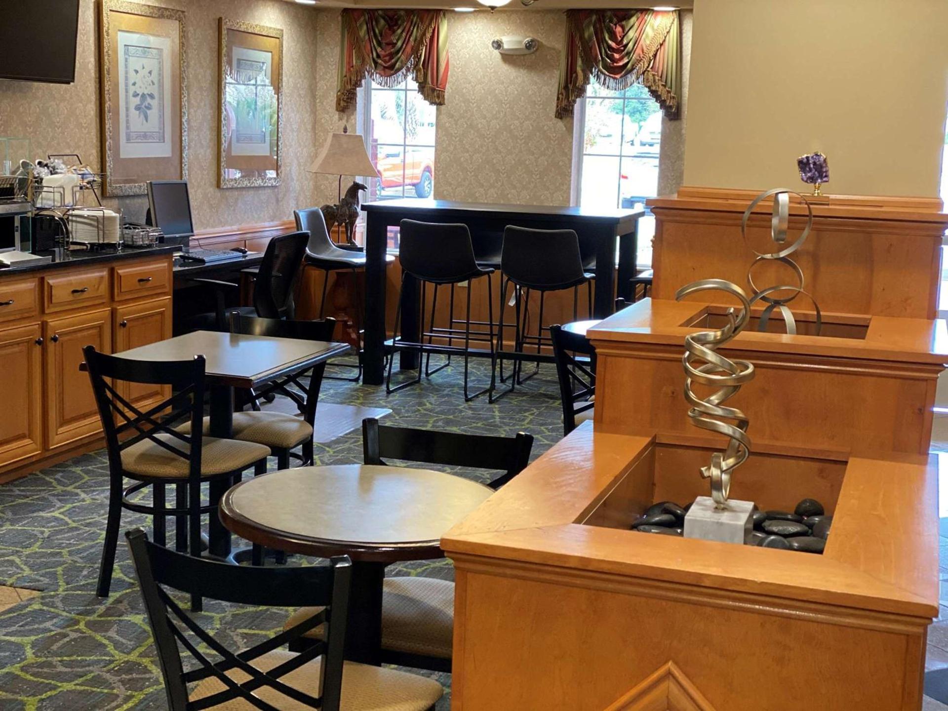SureStay Plus Hotel by Best Western Warner Robins AFB photo 7