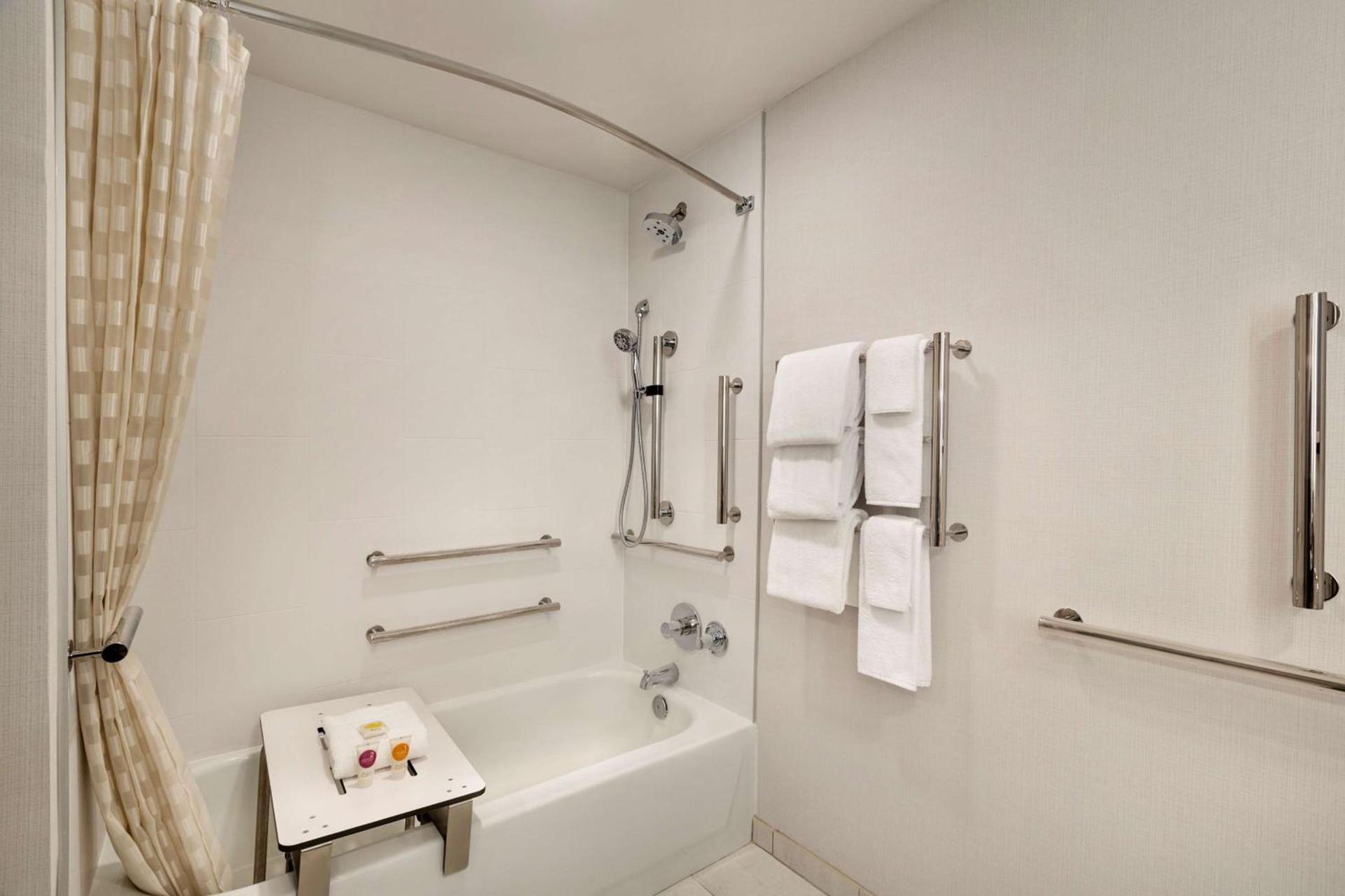 Hyatt Place Tucson Central photo 14