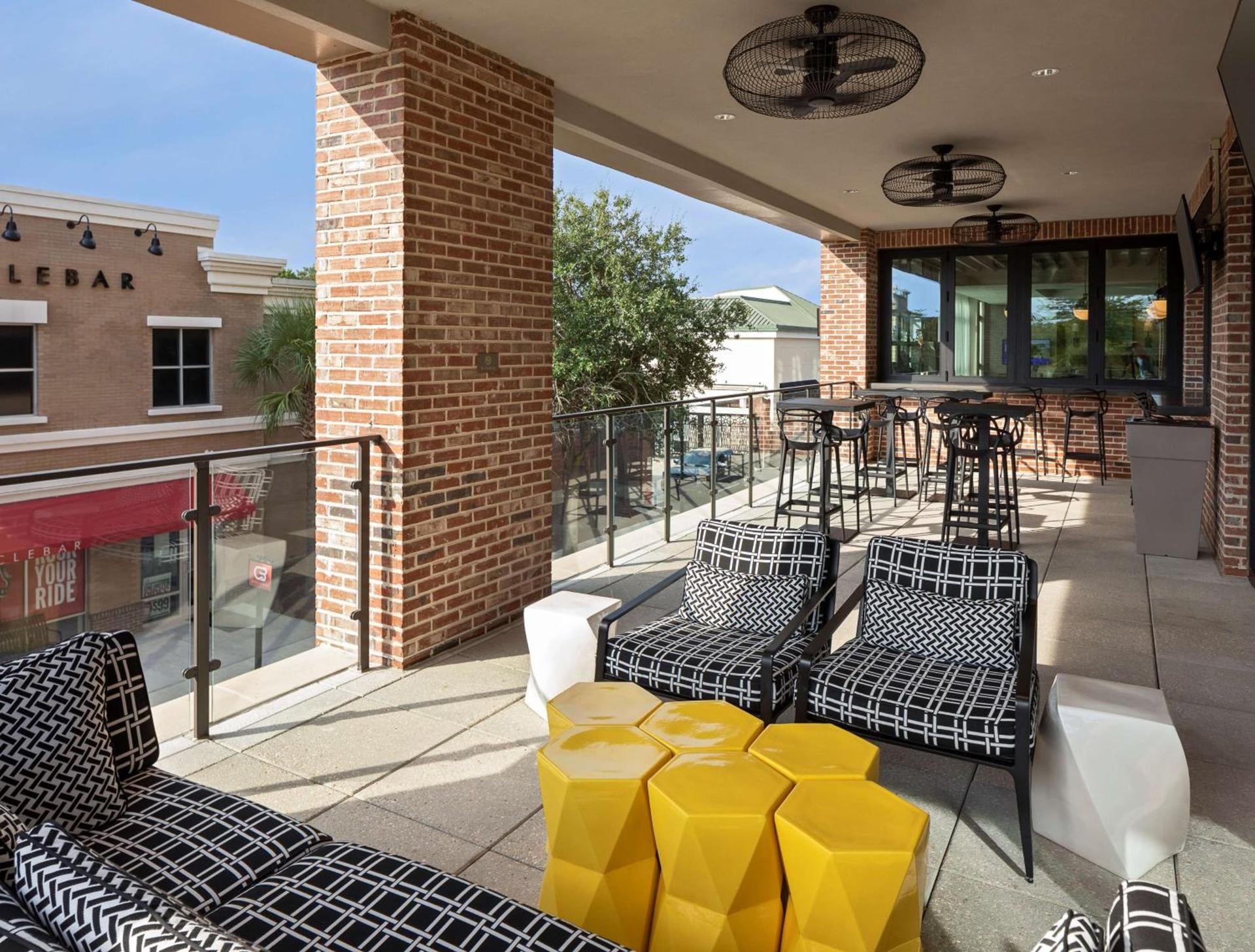 Hyatt Place Mount Pleasant Towne Centre photo 28