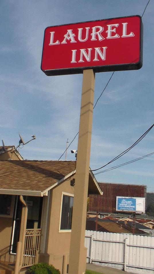 Laurel Inn photo 2