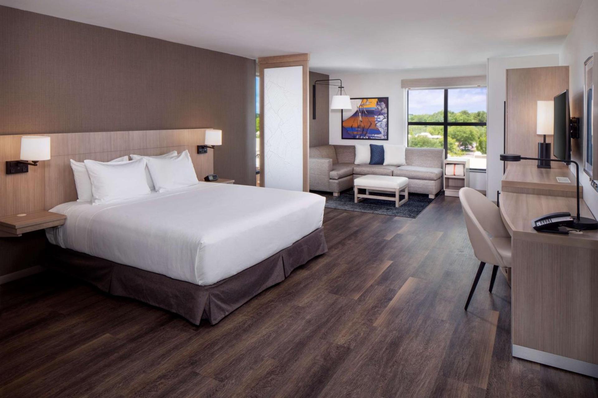 Hyatt Place Mount Pleasant Towne Centre photo 21