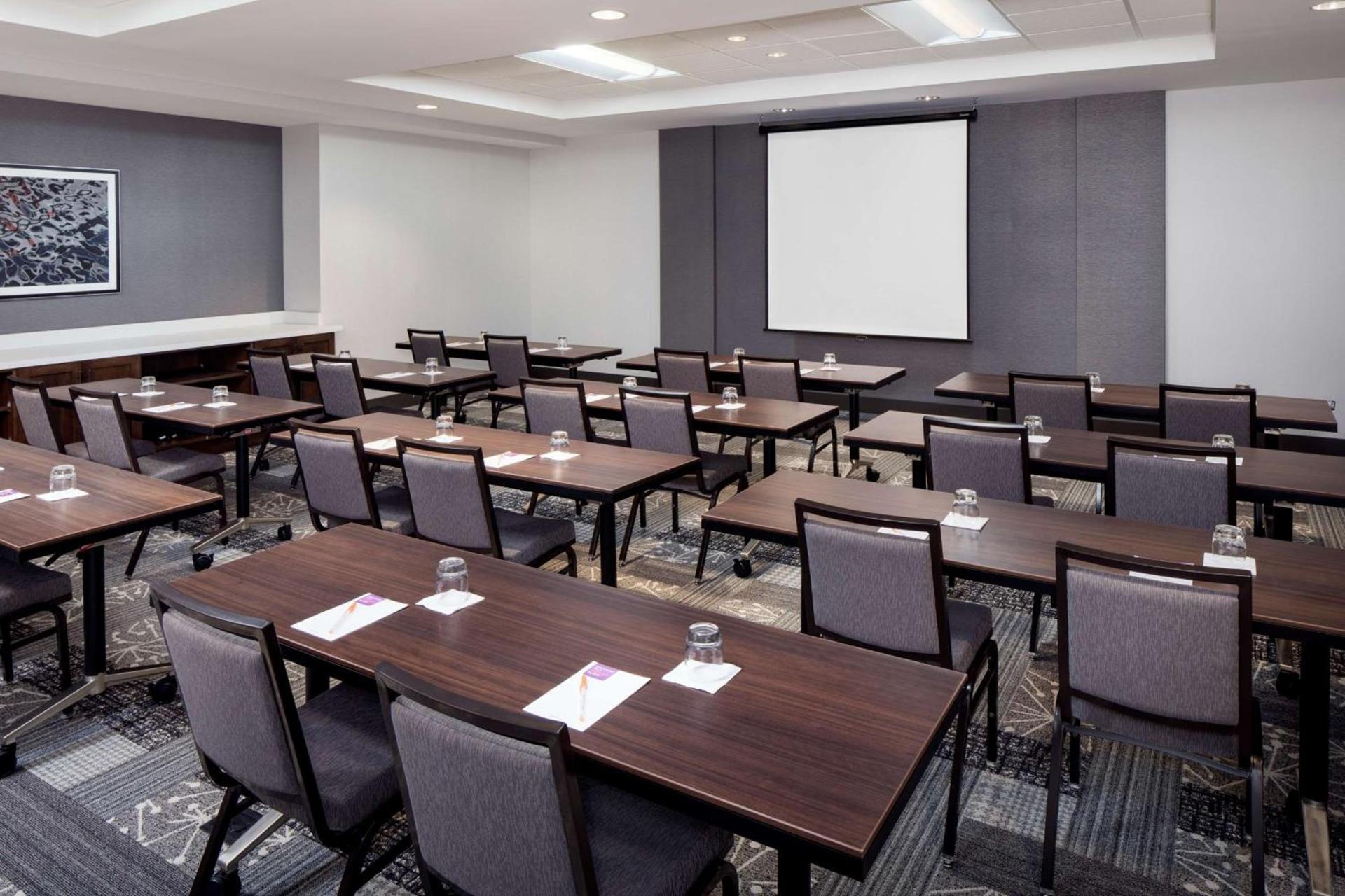 Hyatt Place Mount Pleasant Towne Centre photo 18