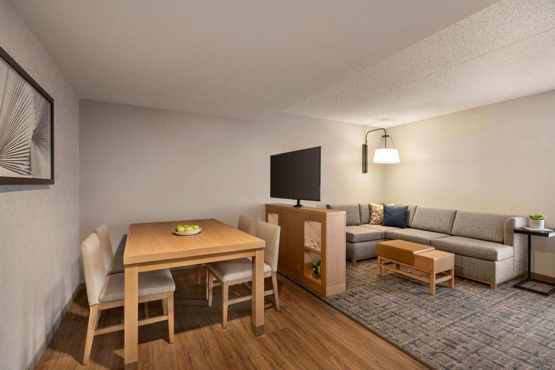 Hyatt Place Tucson Central photo 21