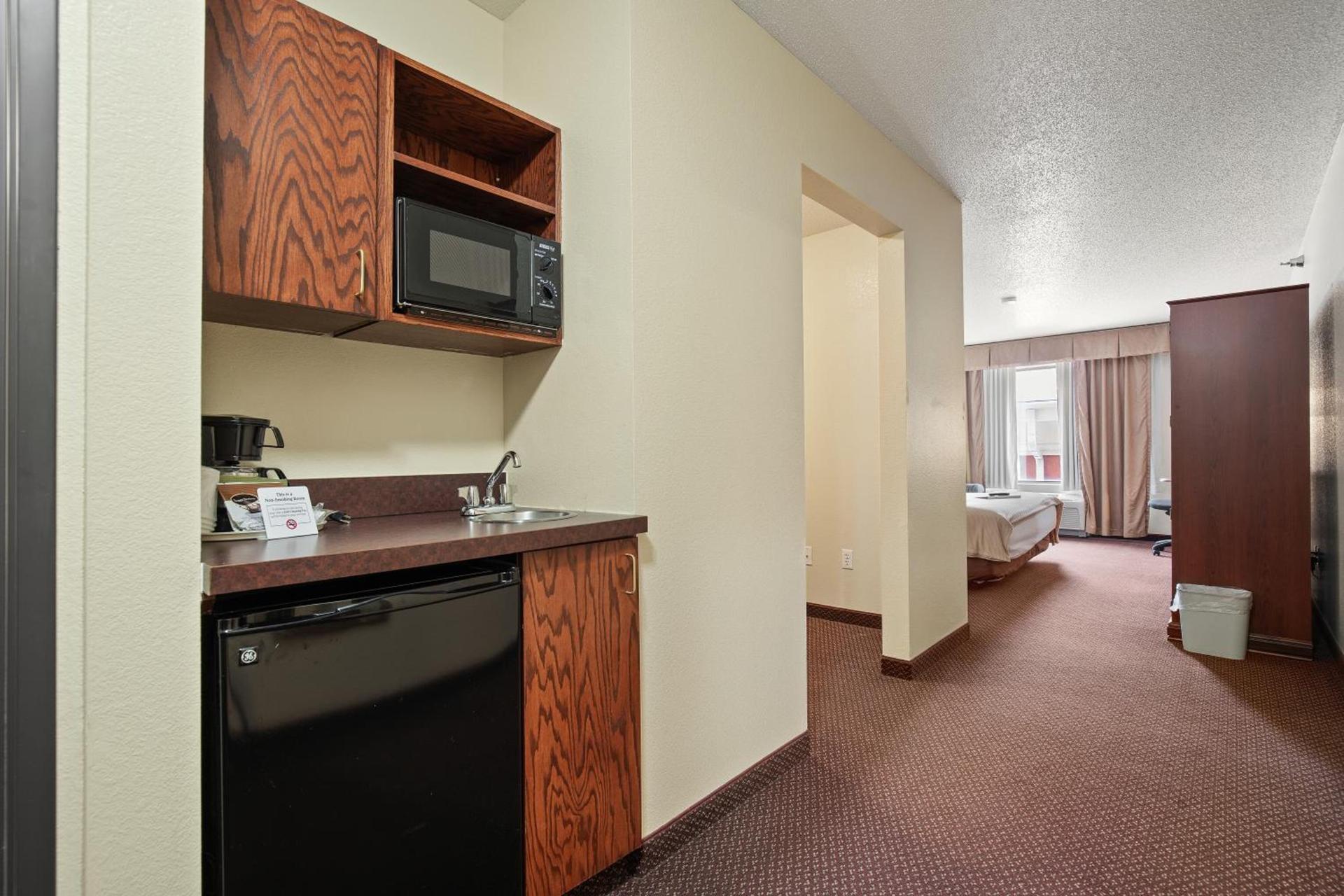 Stay USA Hotel and Suites photo 6