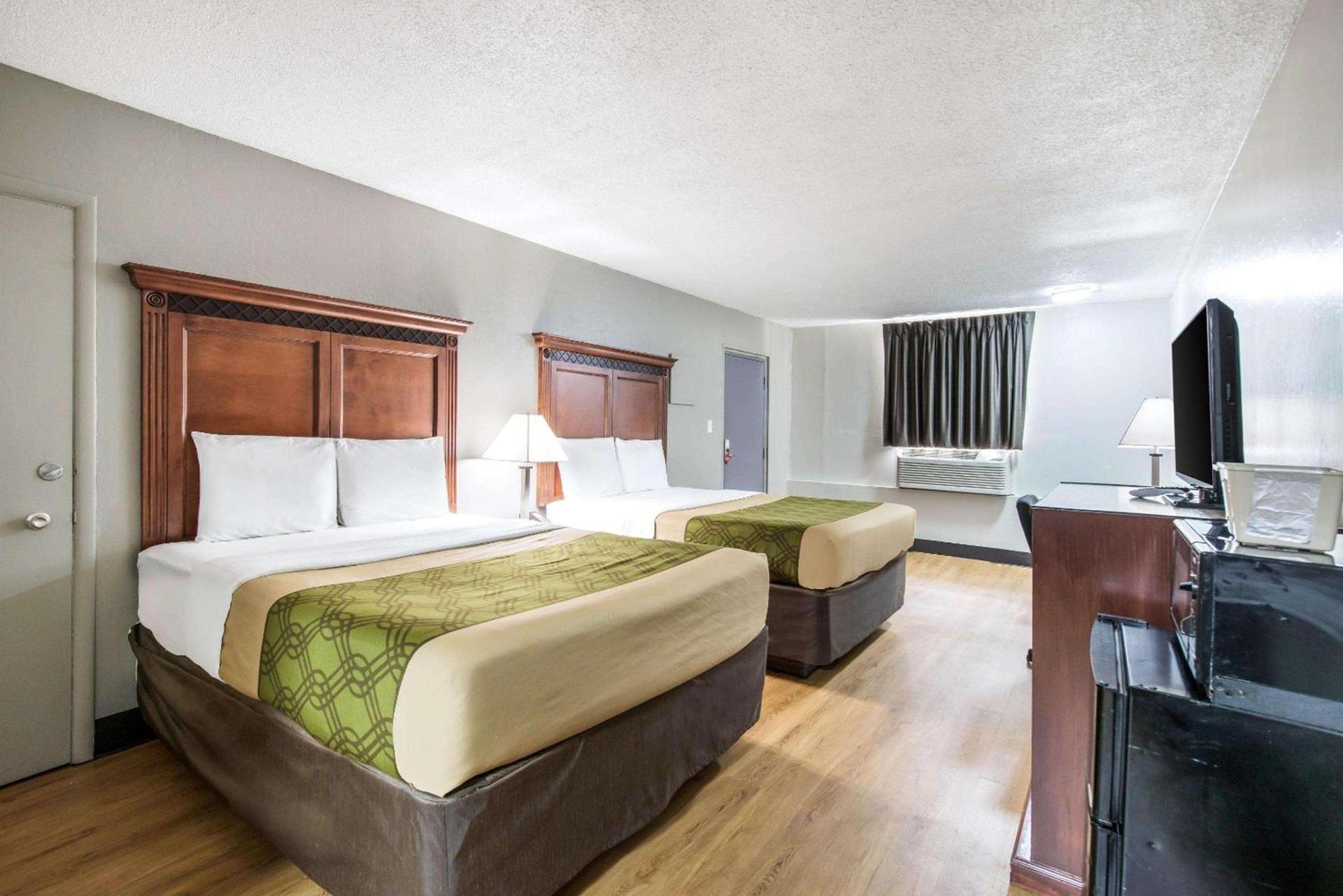 Rodeway Inn St Joseph photo 20