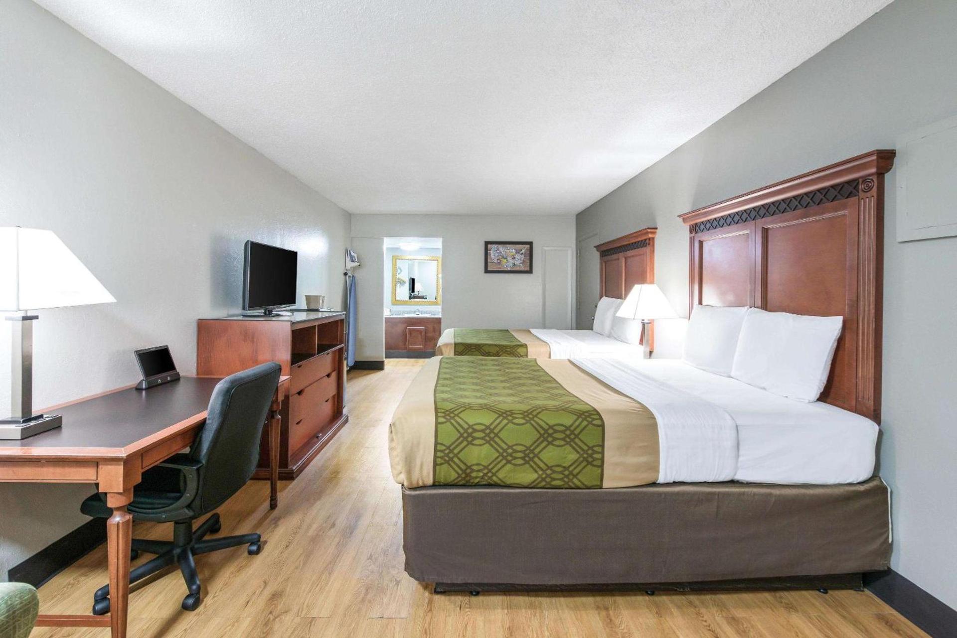 Rodeway Inn St Joseph photo 17