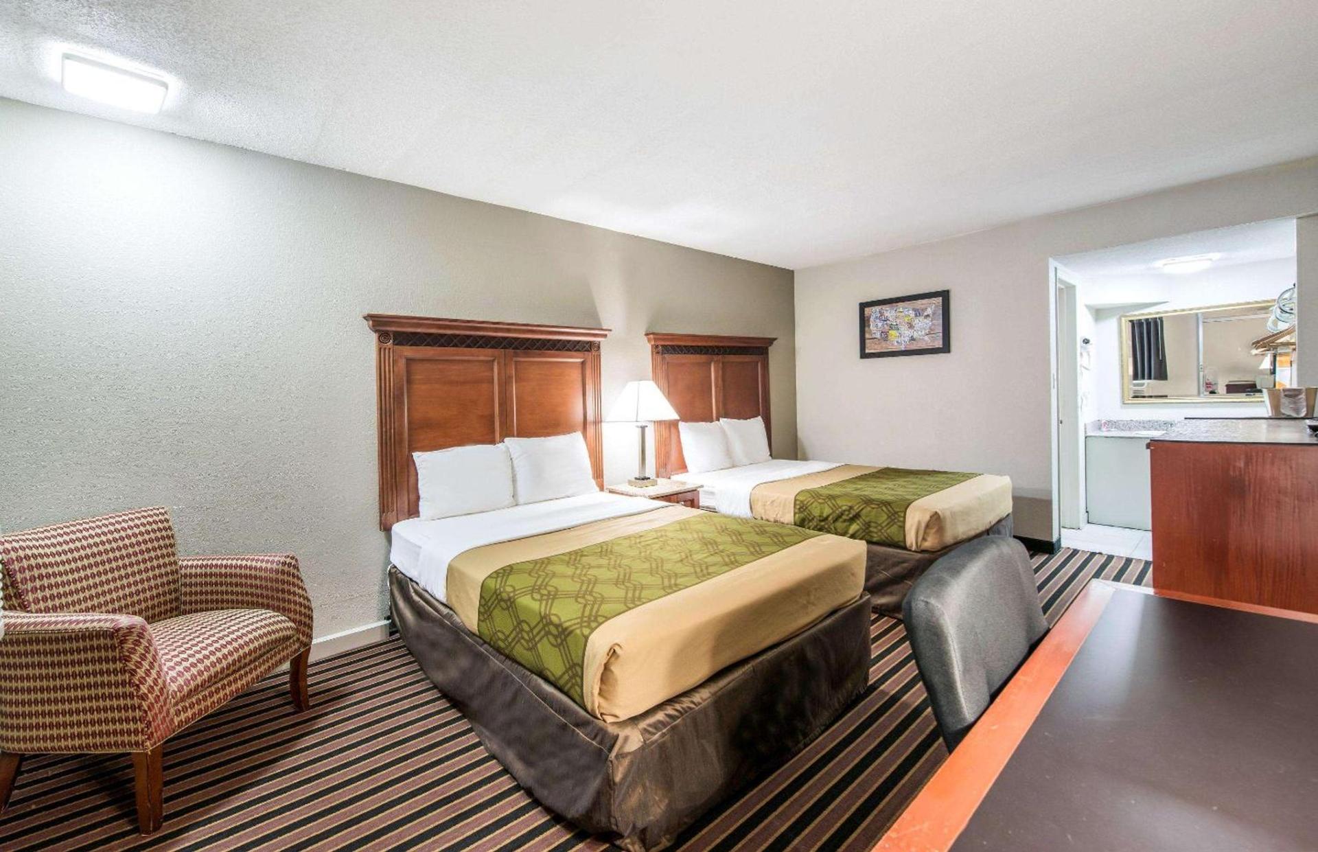 Rodeway Inn St Joseph photo 13
