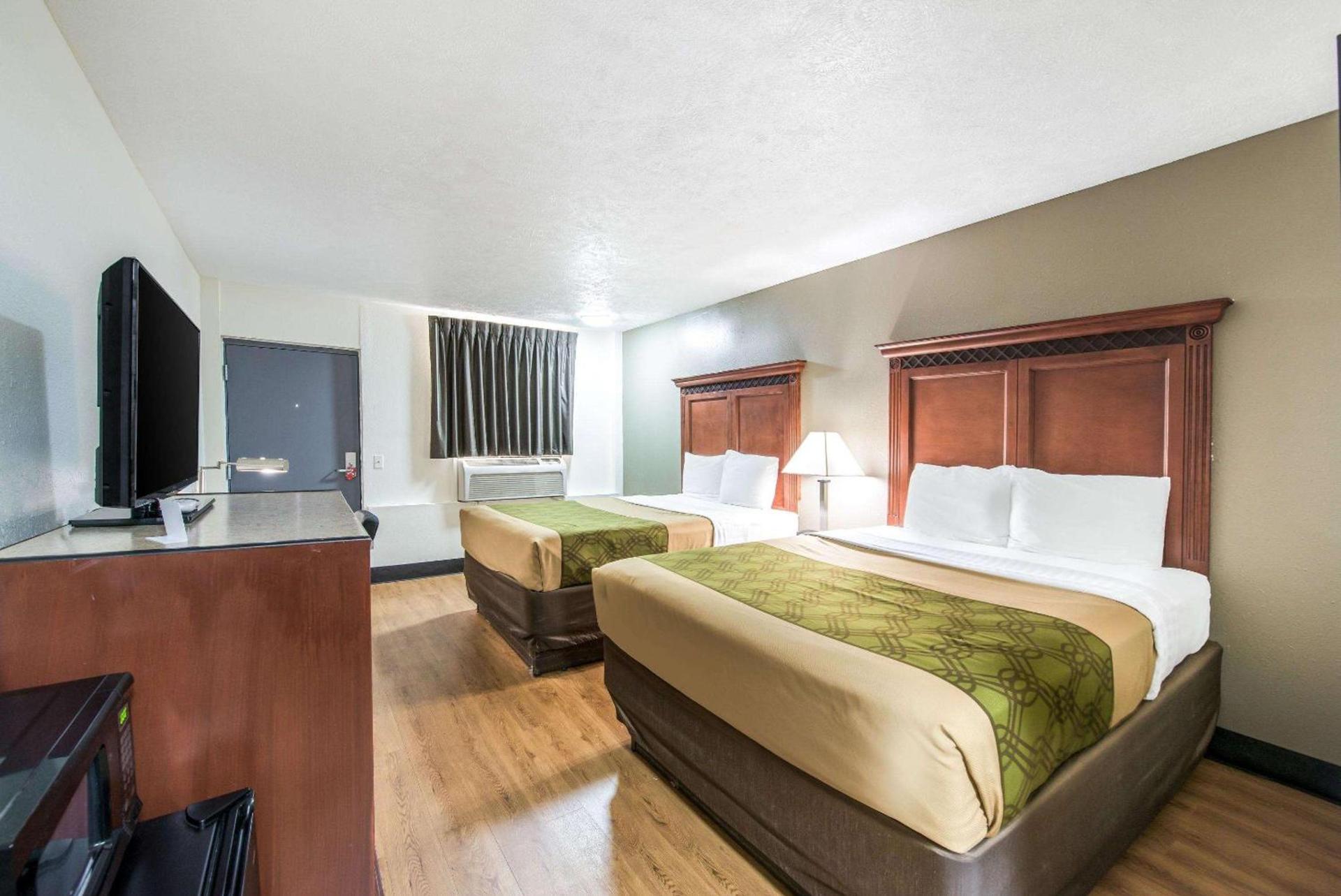 Rodeway Inn St Joseph photo 10