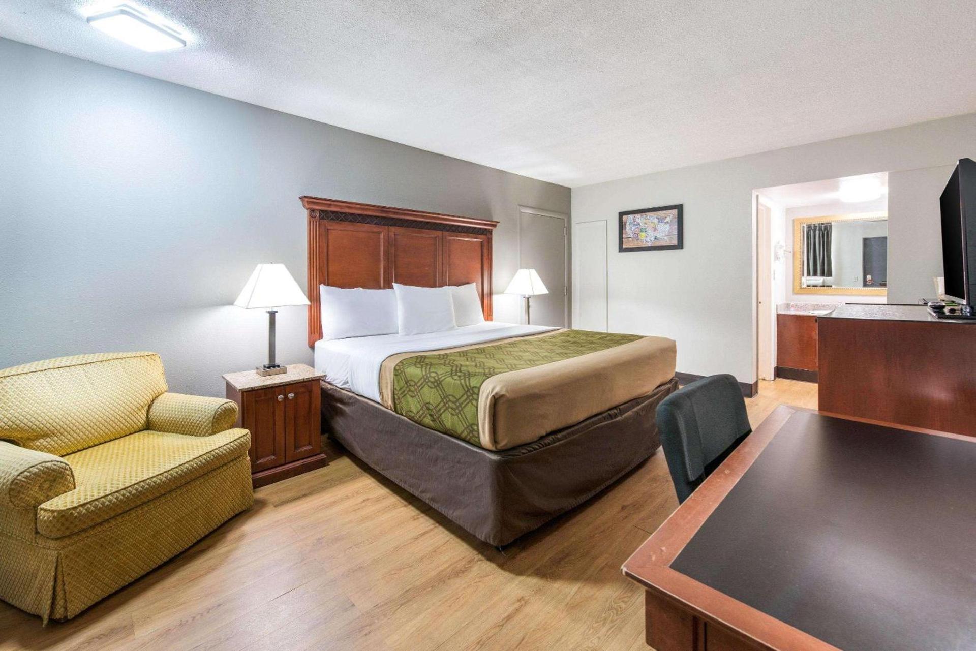 Rodeway Inn St Joseph photo 9