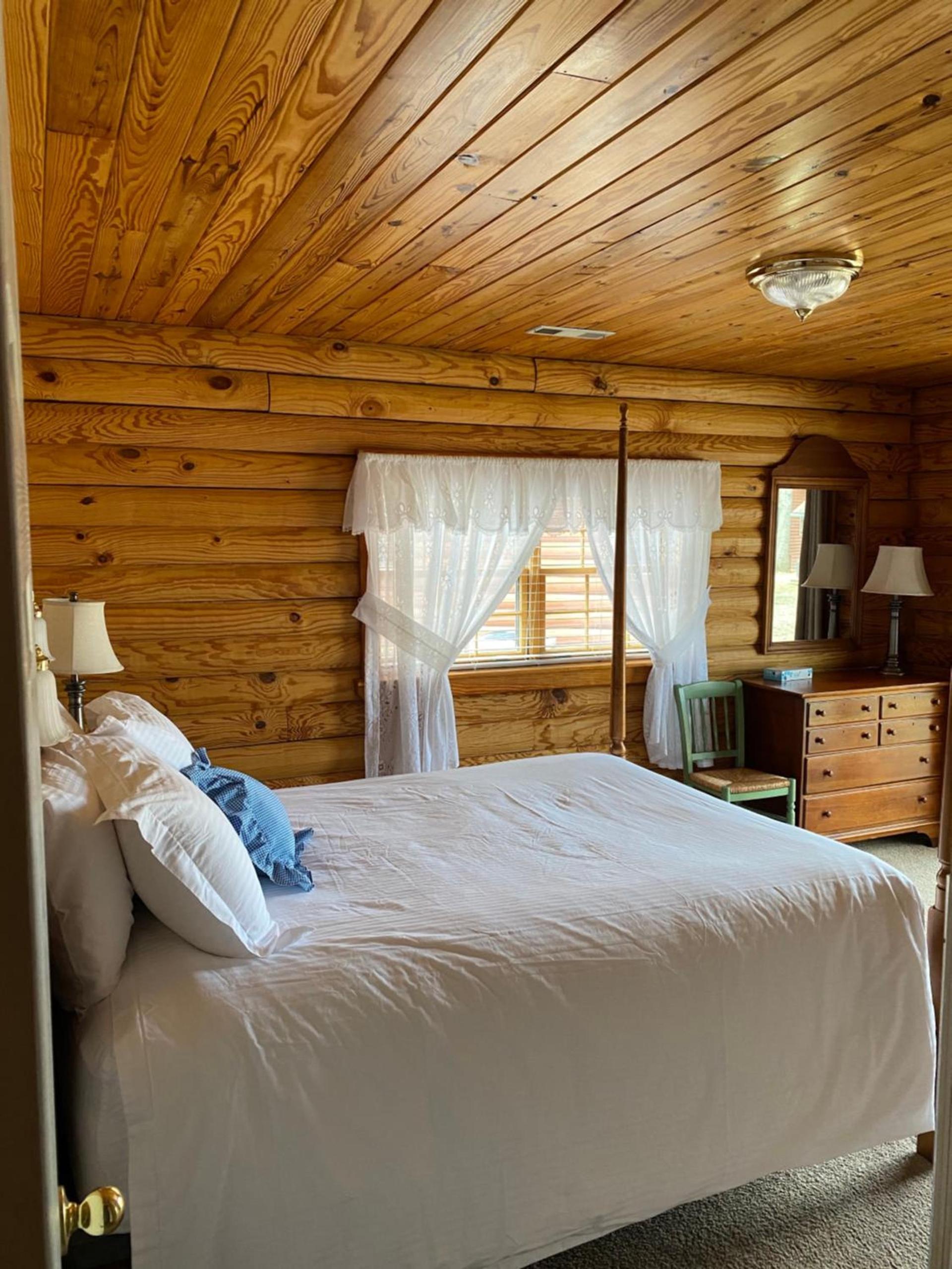 Crown Lake Resort photo 30