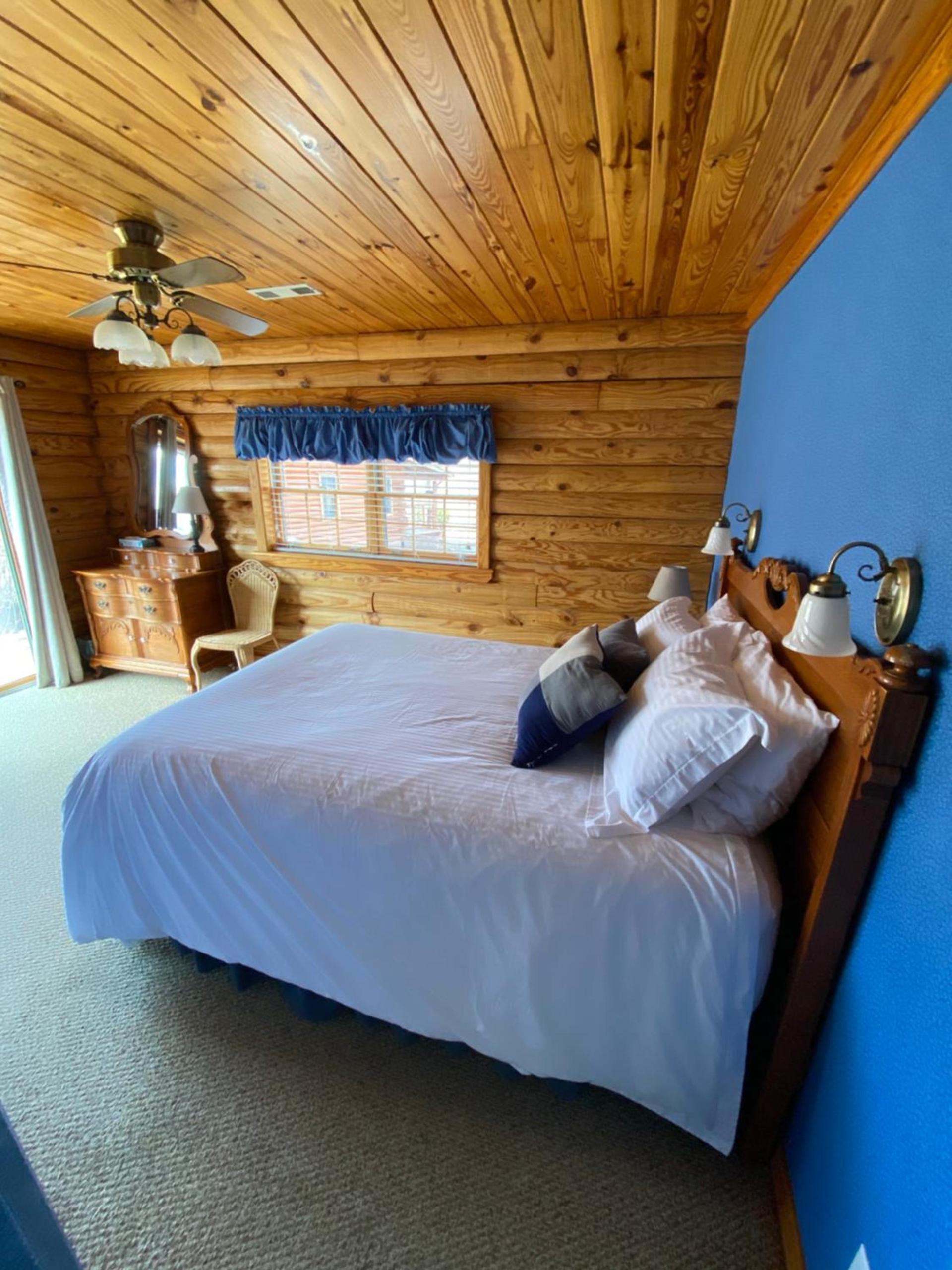Crown Lake Resort photo 27