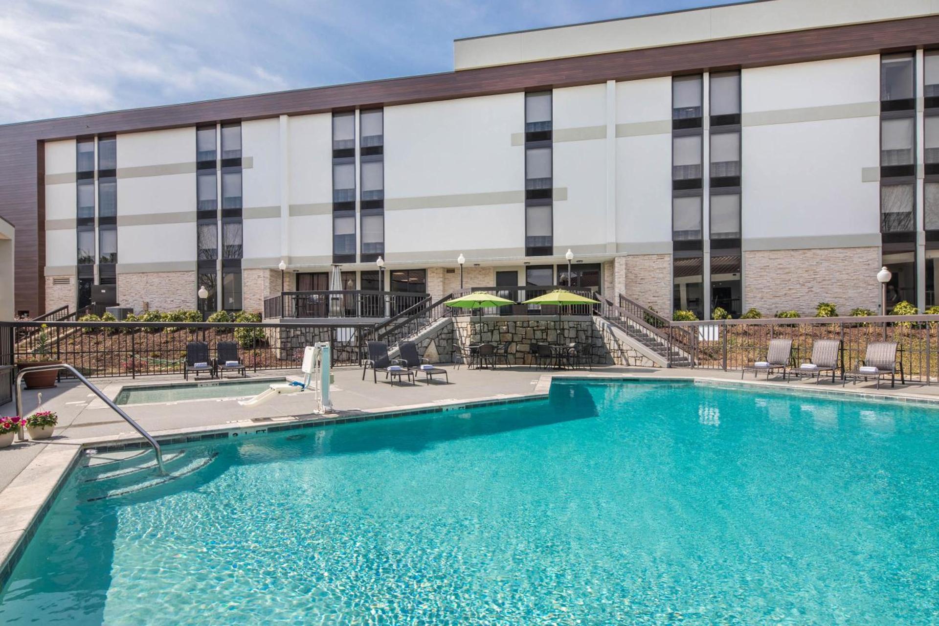 Wyndham Garden Marietta Atlanta North photo 14