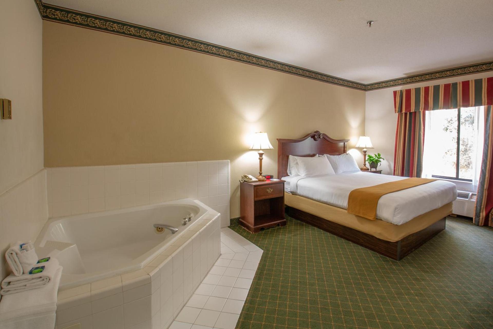 Moncks Corner Inn photo 15