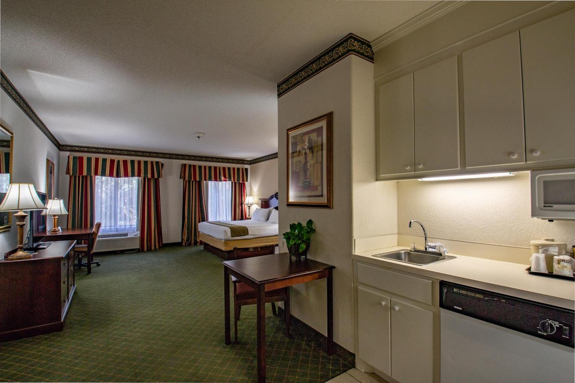 Moncks Corner Inn photo 21