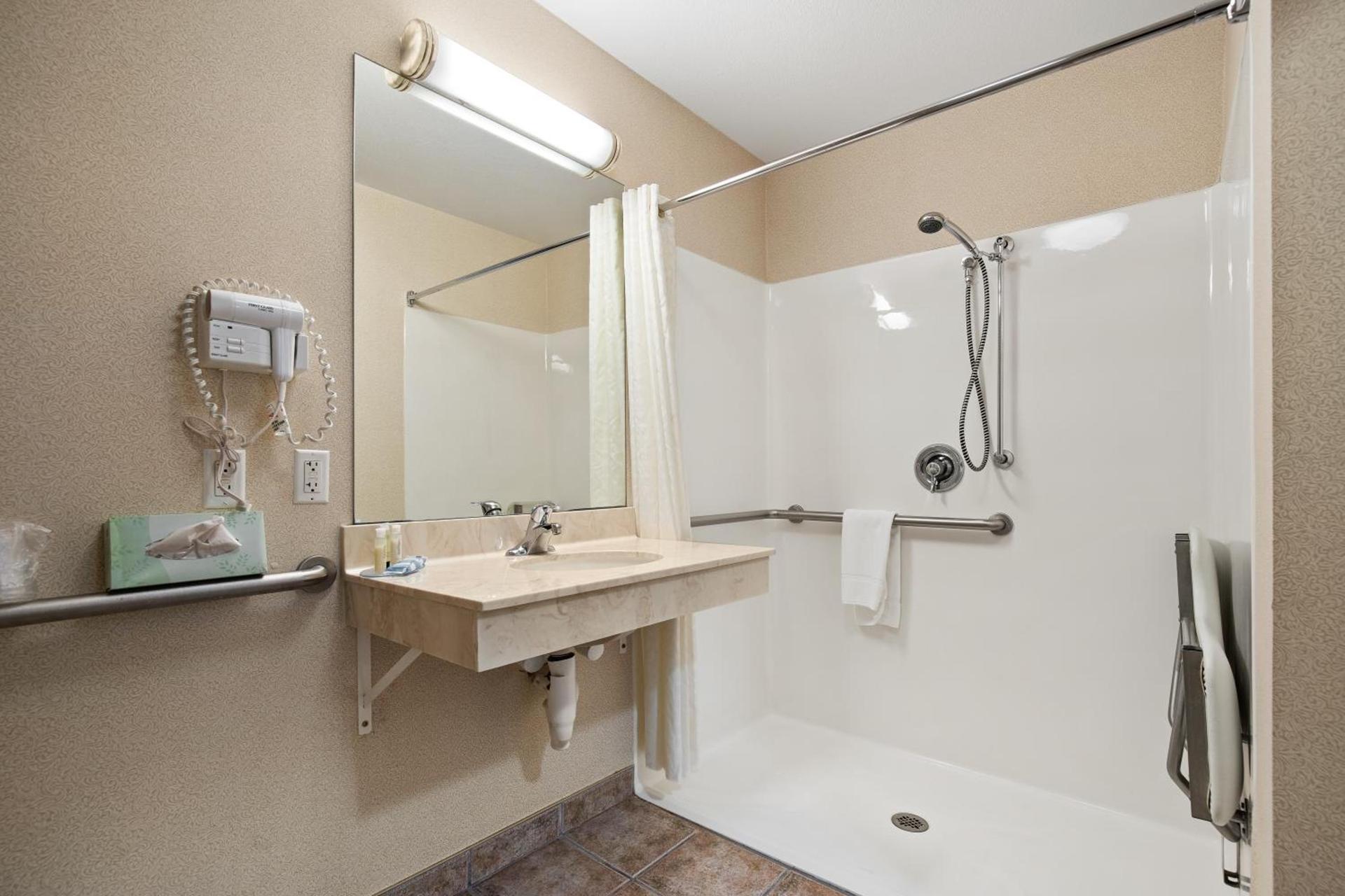 Stay USA Hotel and Suites photo 17