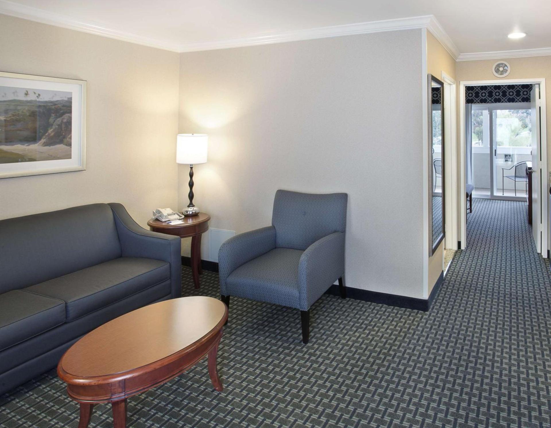 Best Western Plus Marina Shores Hotel photo 16