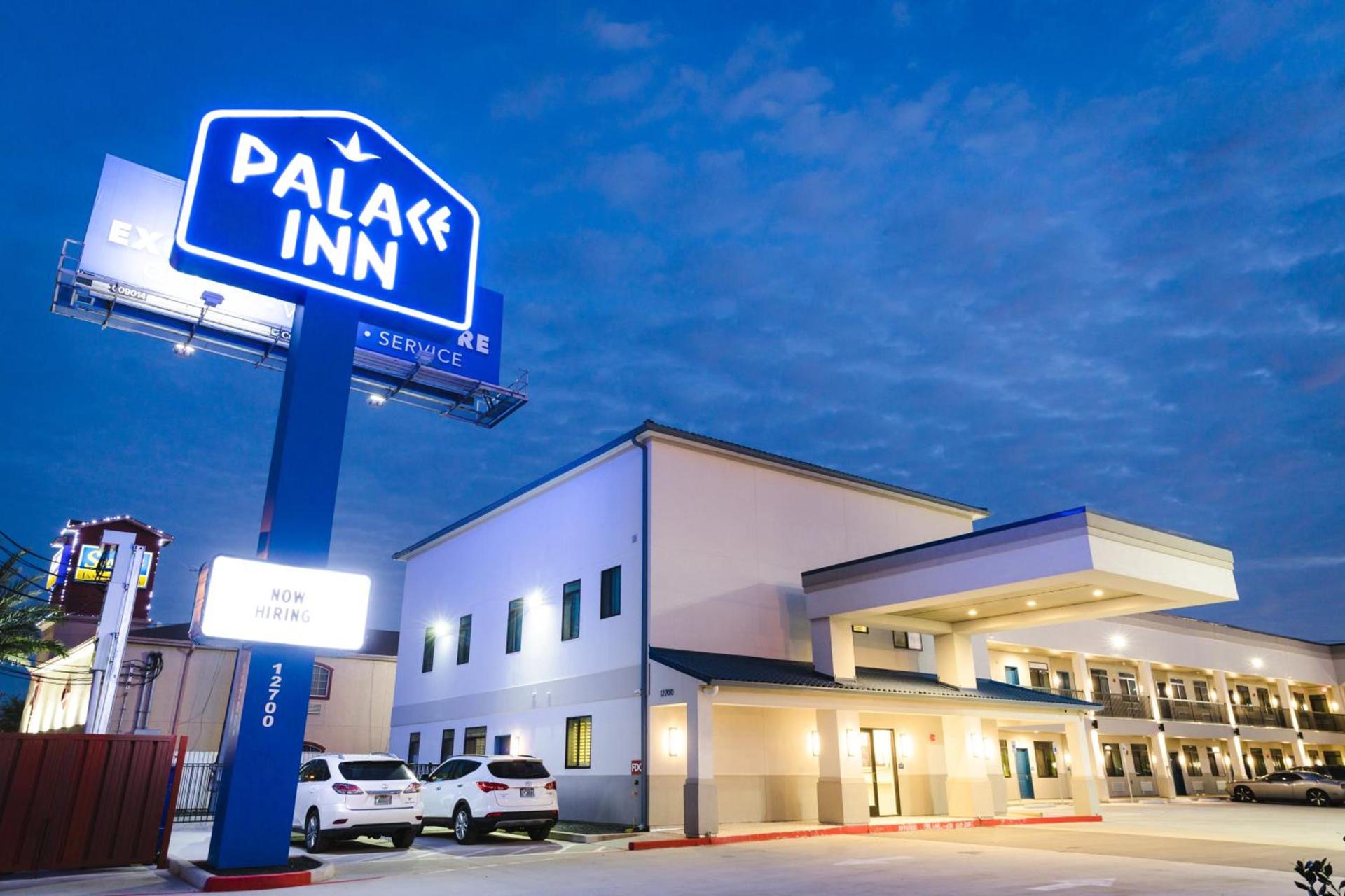 Palace Inn Blue Federal Road photo 1