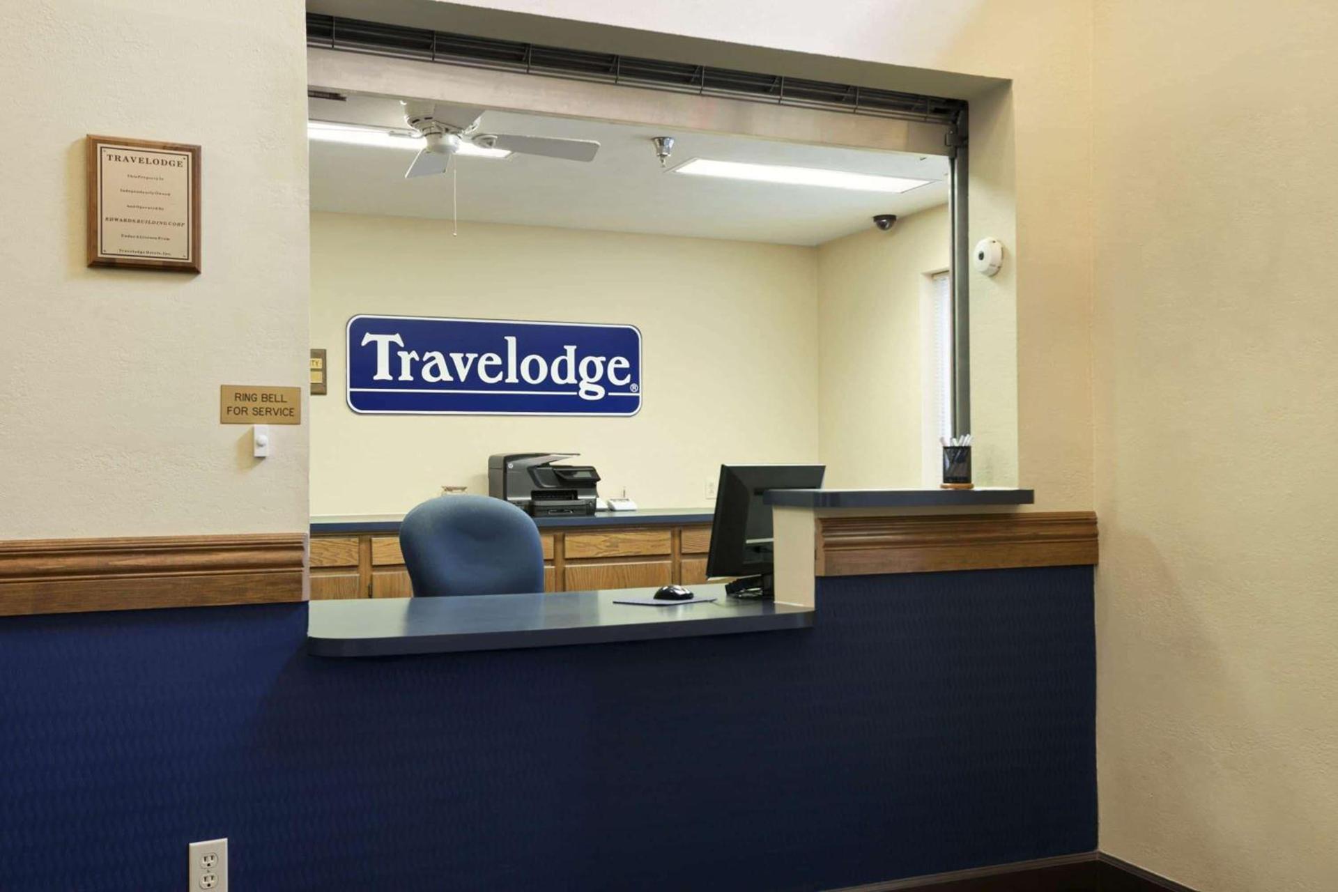 Travelodge by Wyndham Grand Island photo 32