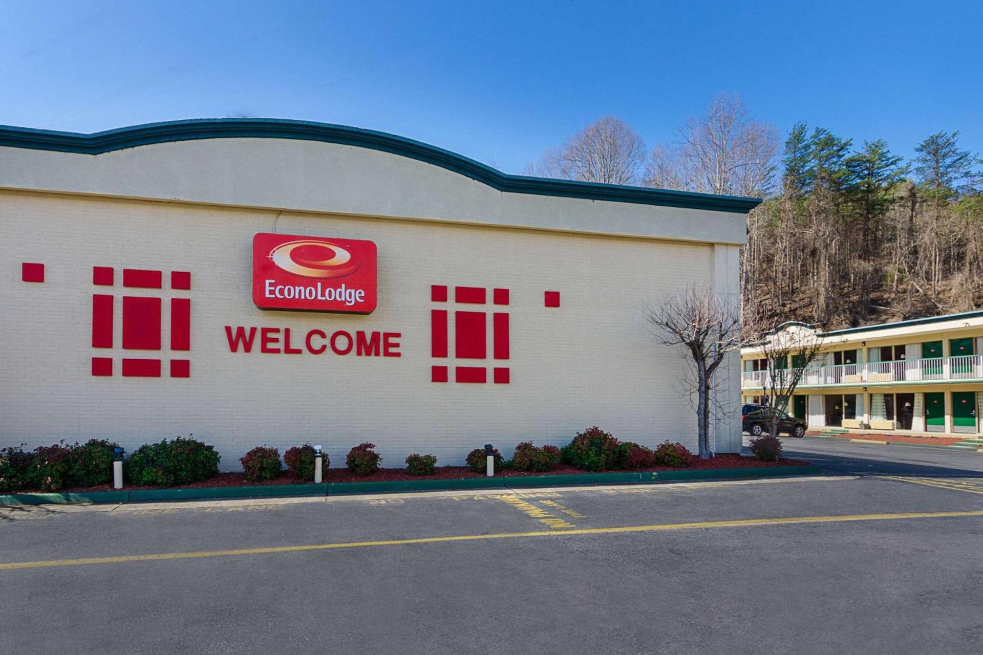 Econo Lodge Martinsville photo 2