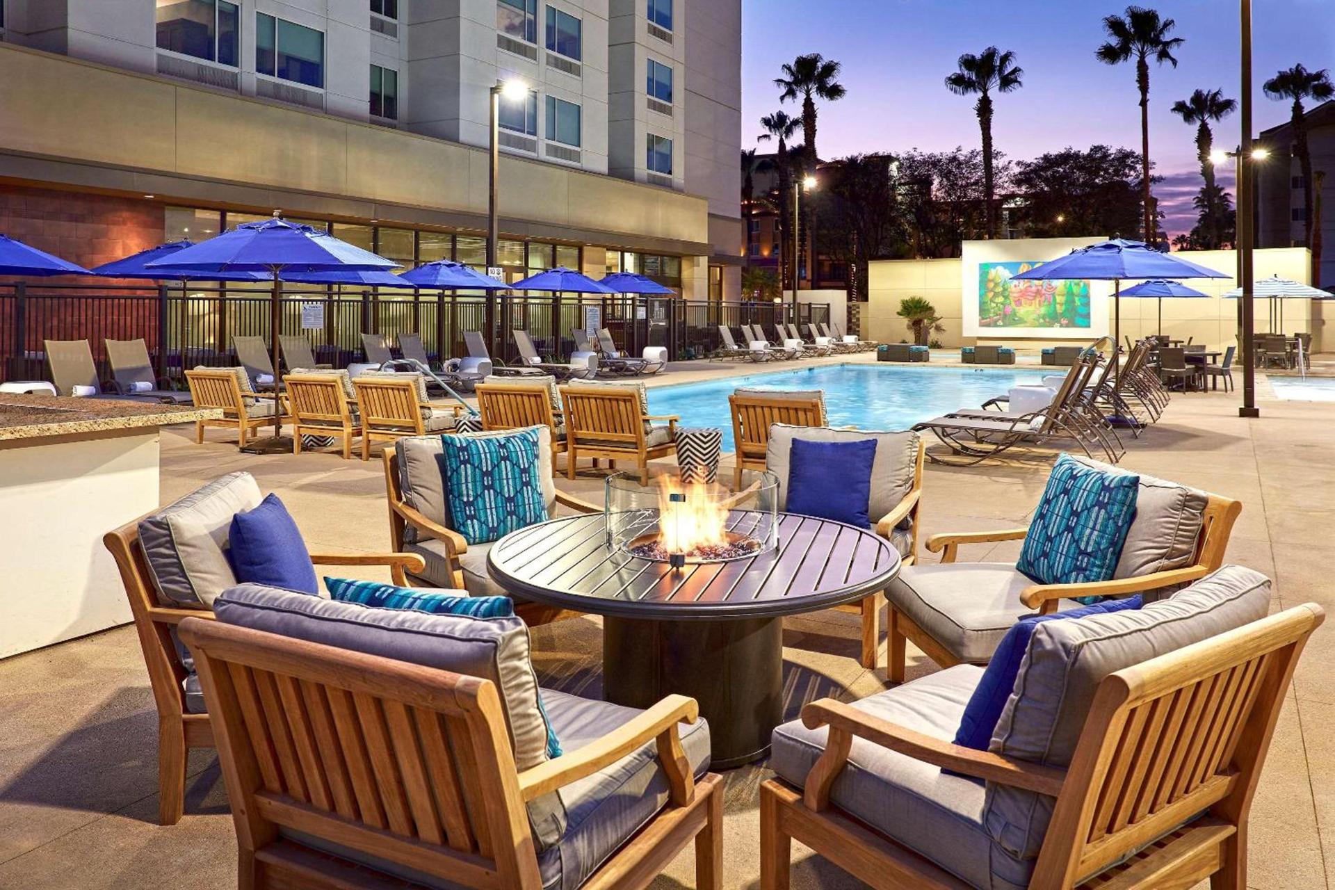 Anaheim Resort Suites photo 25