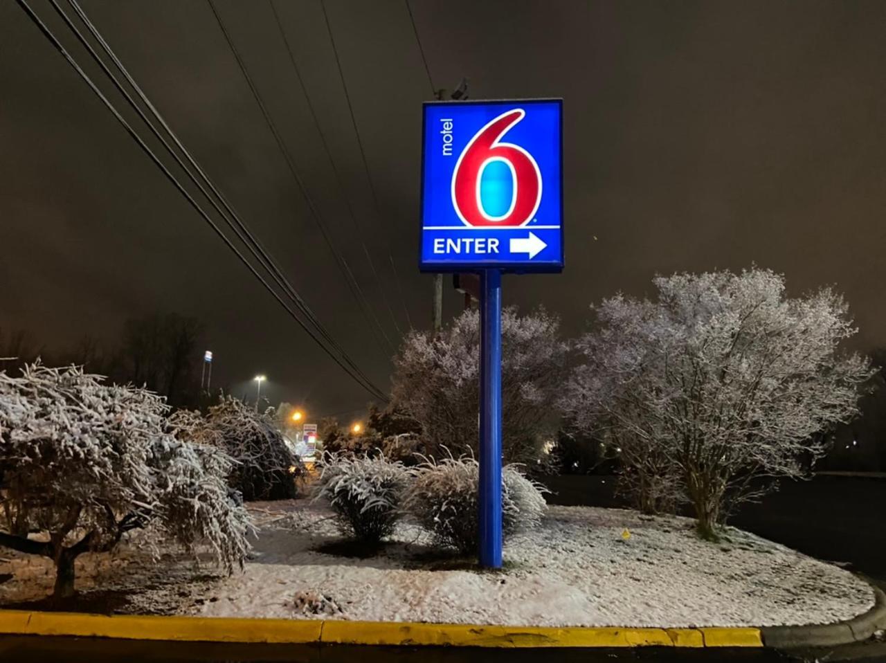 Motel 6-Greensboro, NC - Airport photo 46