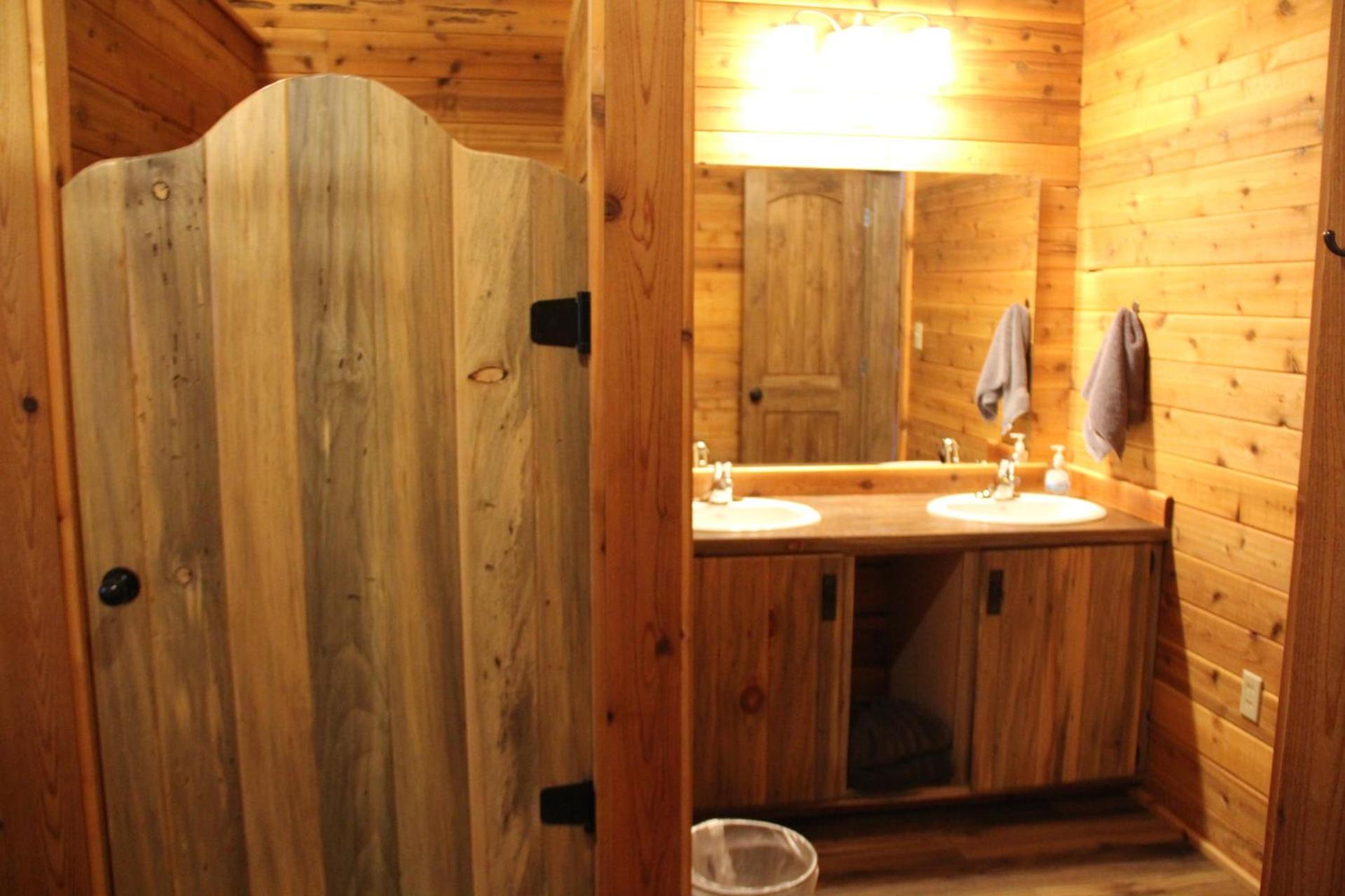 Sugar Loaf Lodge & Cabins photo 43