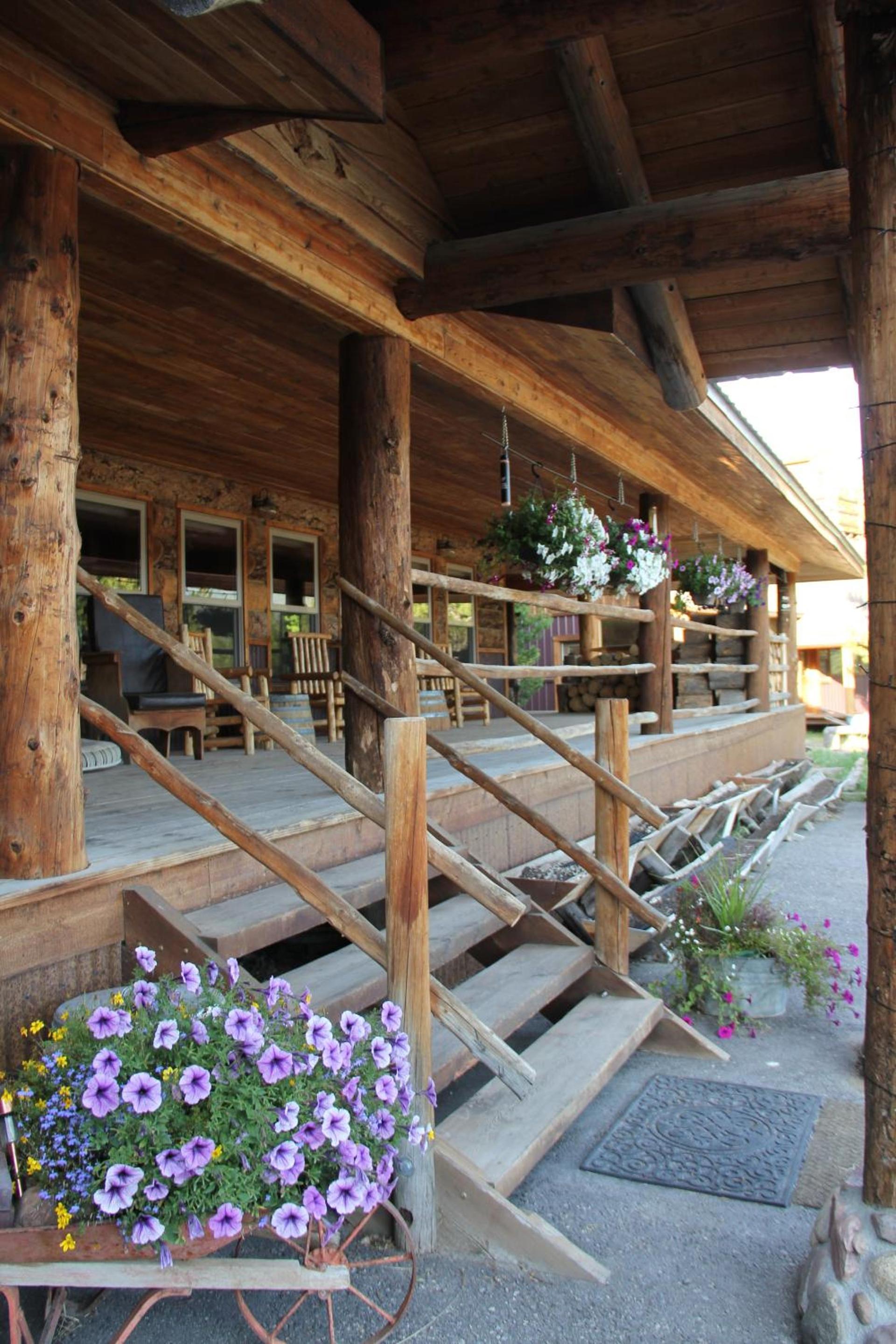 Sugar Loaf Lodge & Cabins photo 2