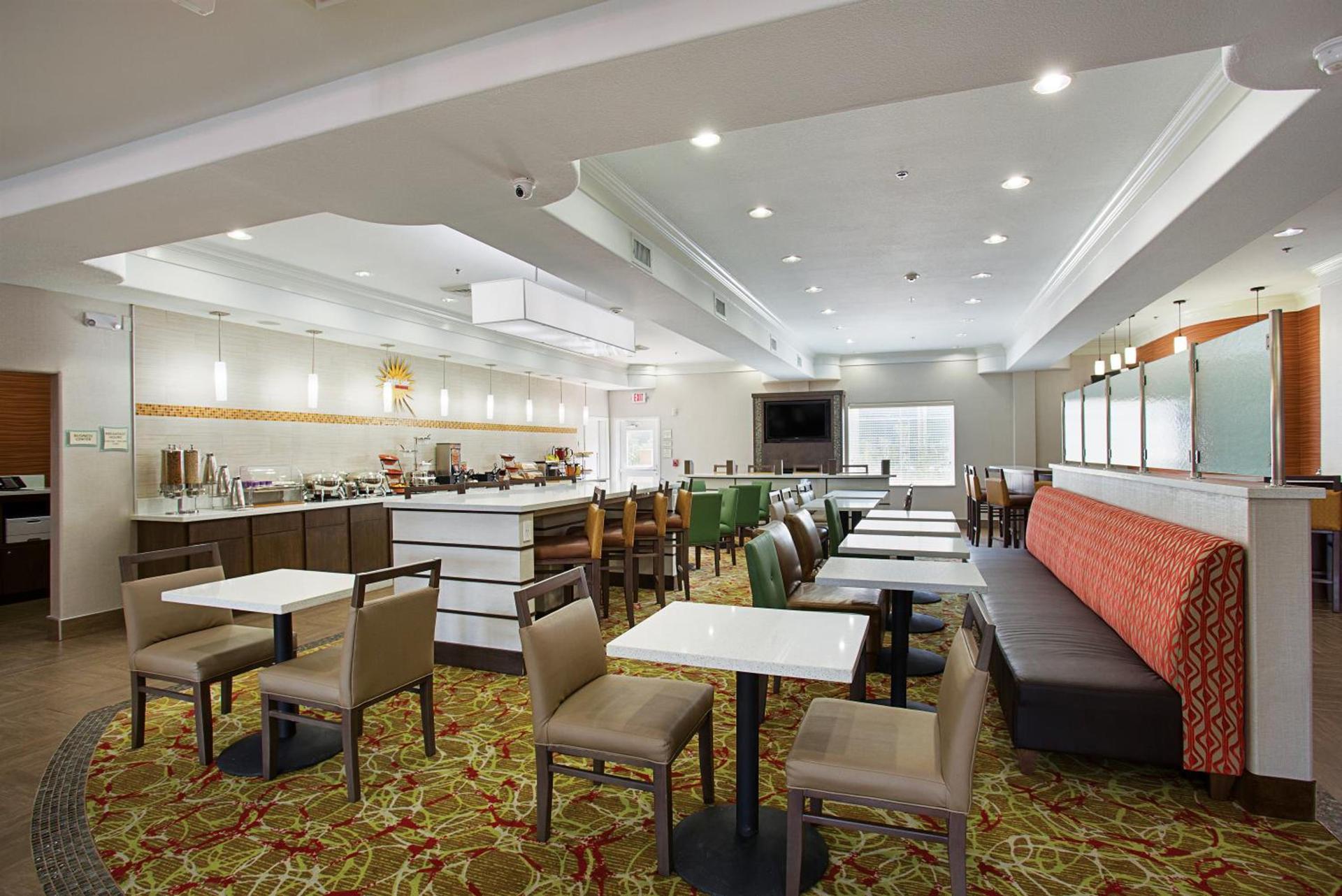 La Quinta by Wyndham Houston Channelview photo 19
