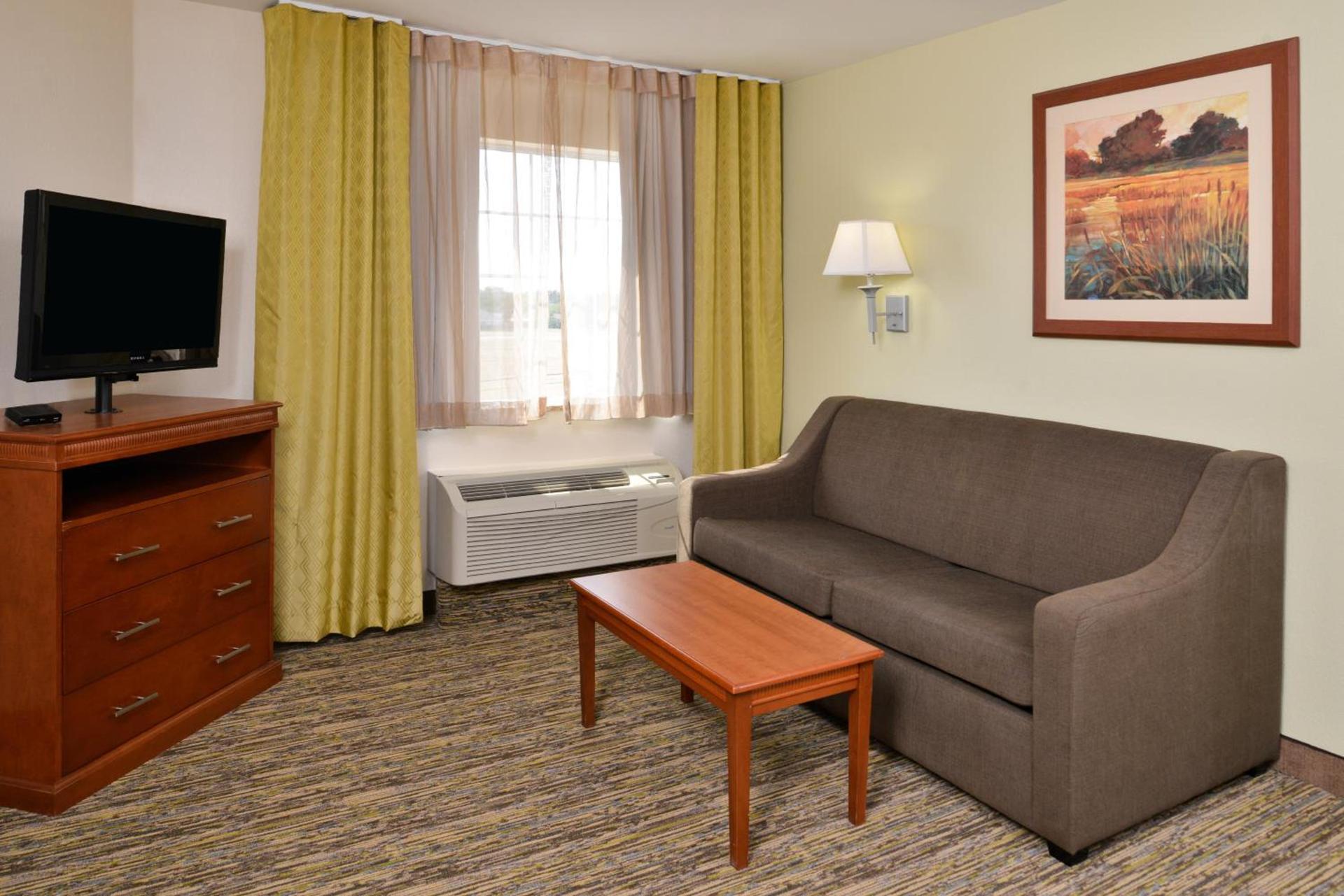 Candlewood Suites Abilene, an IHG Hotel photo 16