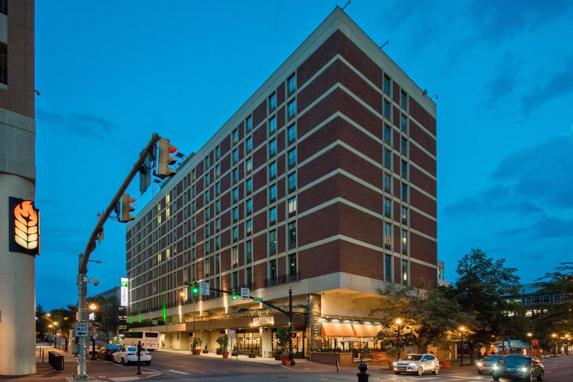 Holiday Inn Lancaster by IHG photo 15