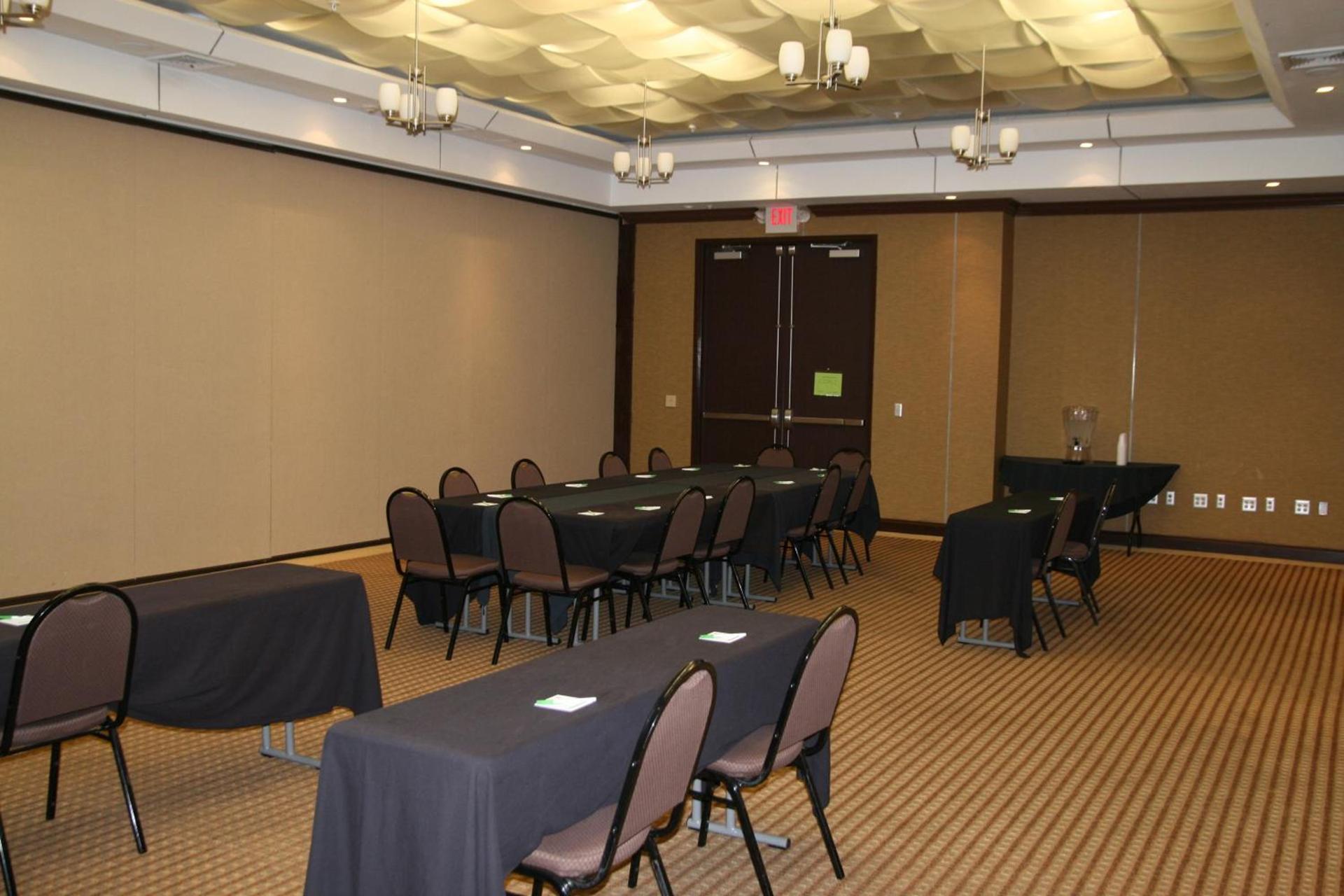 Holiday Inn Macon North by IHG photo 3