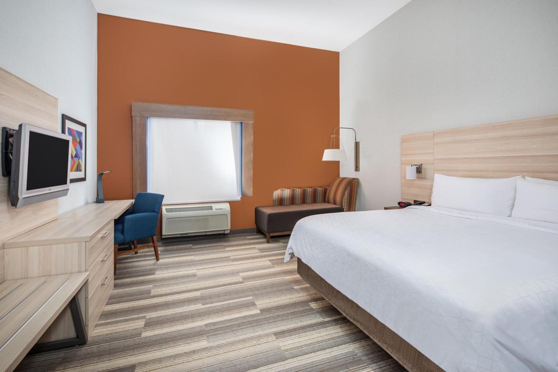 Holiday Inn Express Ontario by IHG photo 36
