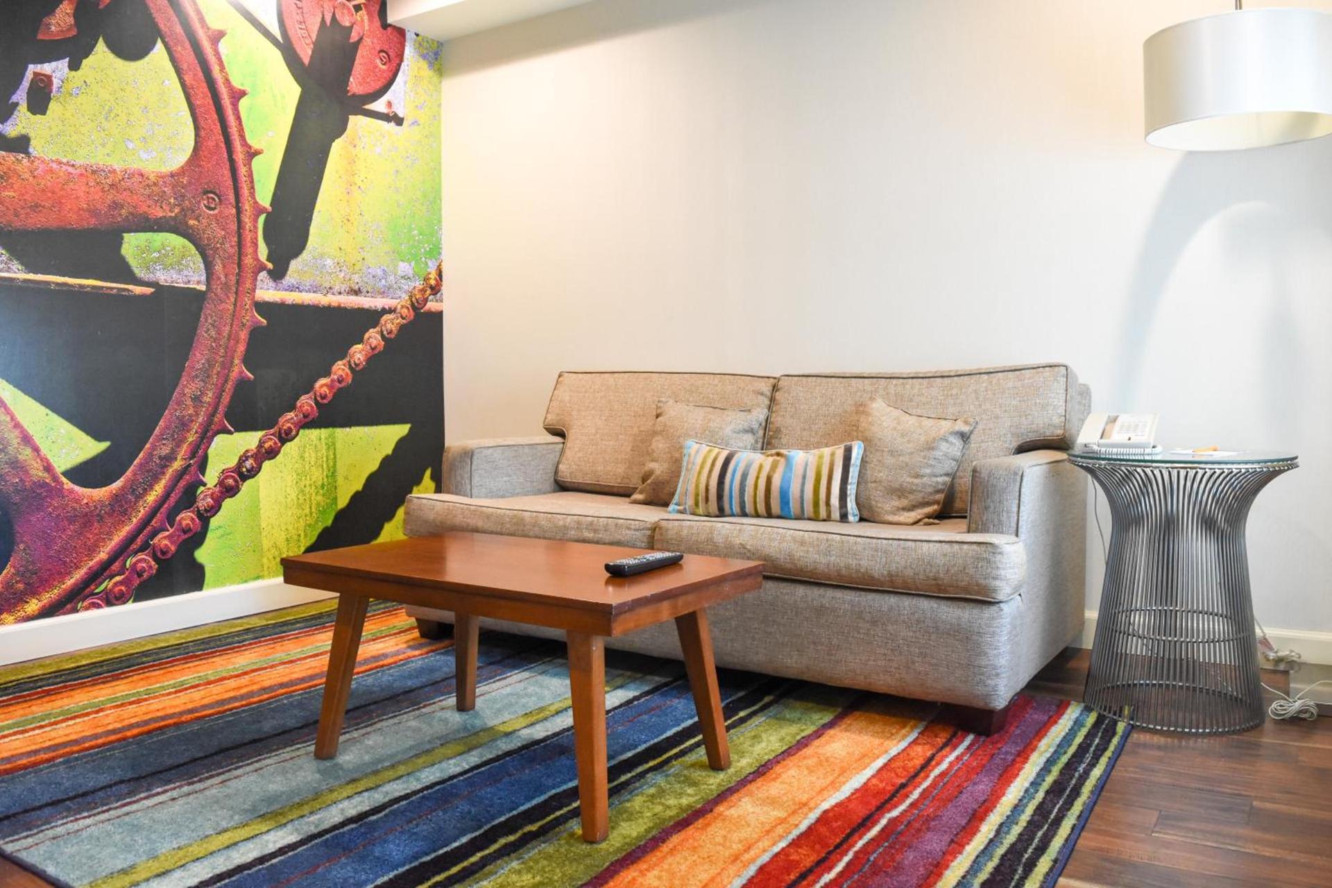 Hotel Indigo Anaheim by IHG photo 33