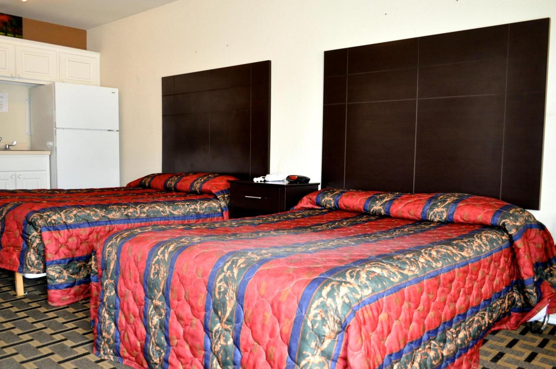 Andrews Motor Inn photo 33