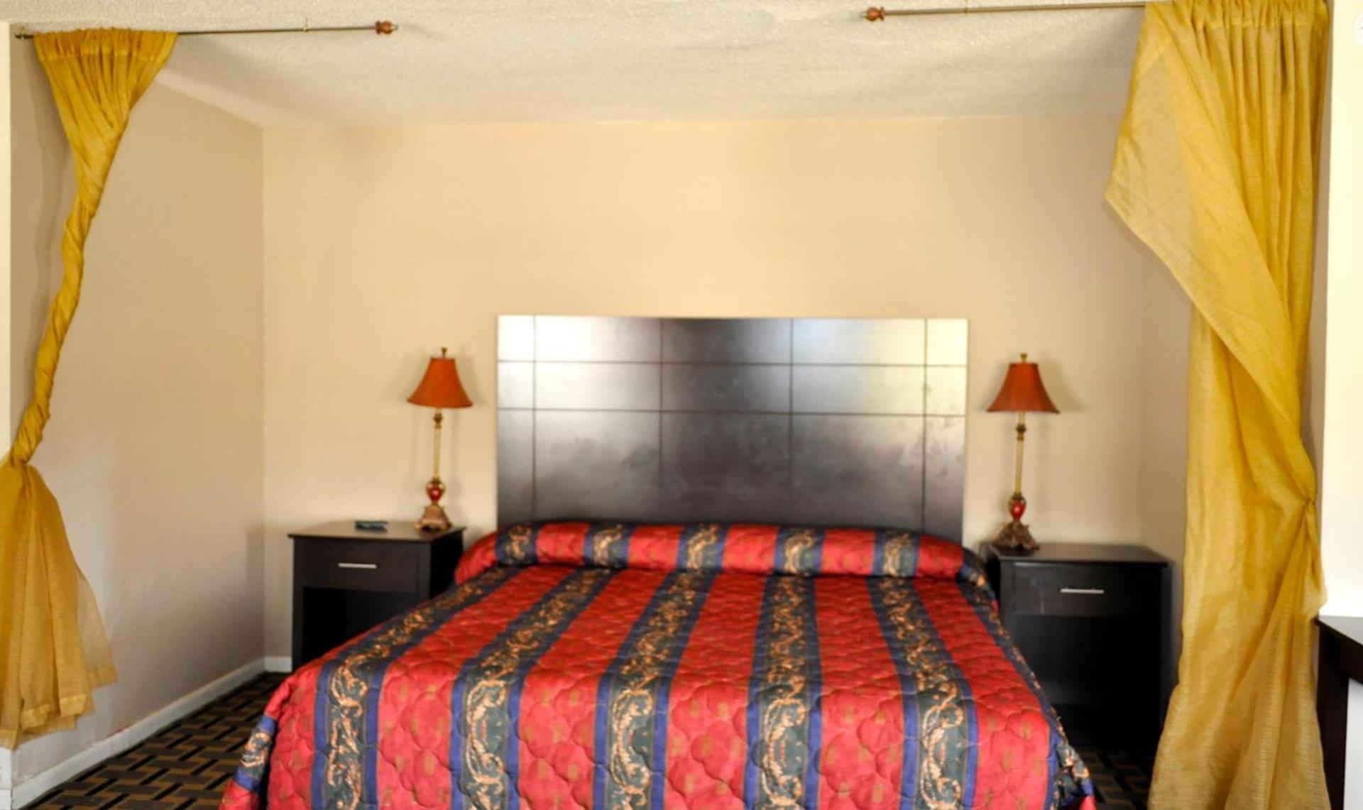 Andrews Motor Inn photo 37