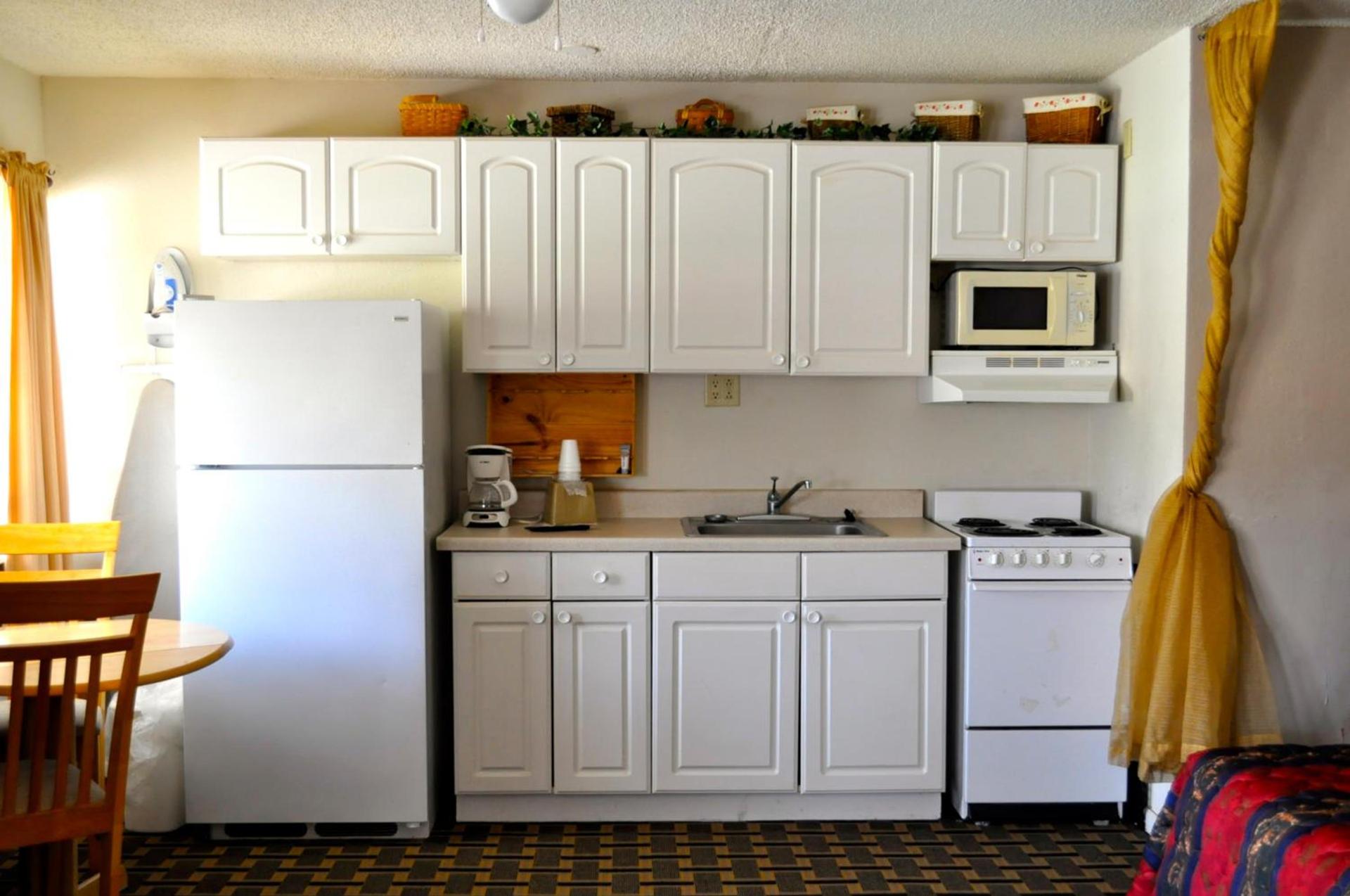 Andrews Motor Inn photo 39
