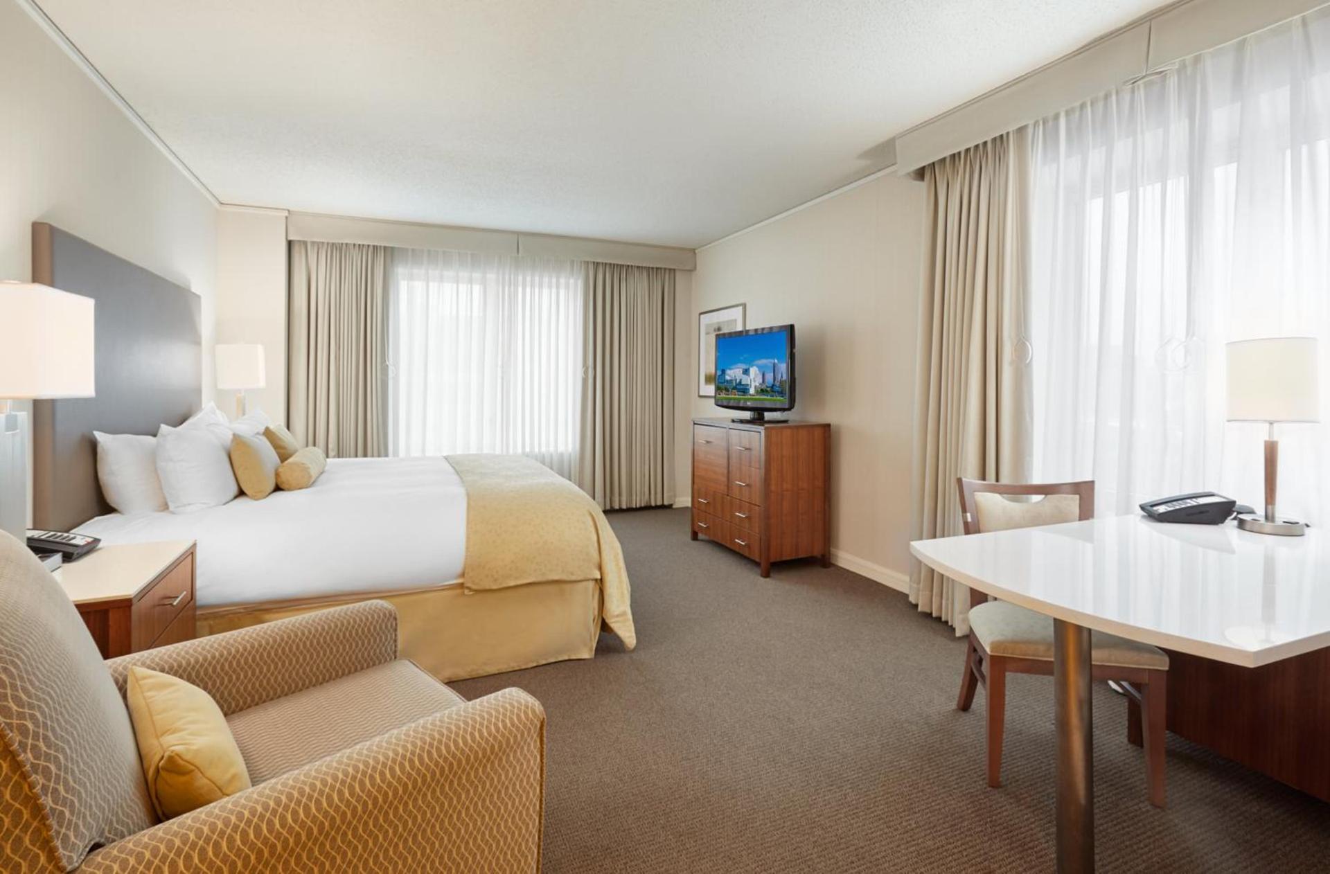 InterContinental Suites Hotel Cleveland by IHG photo 27